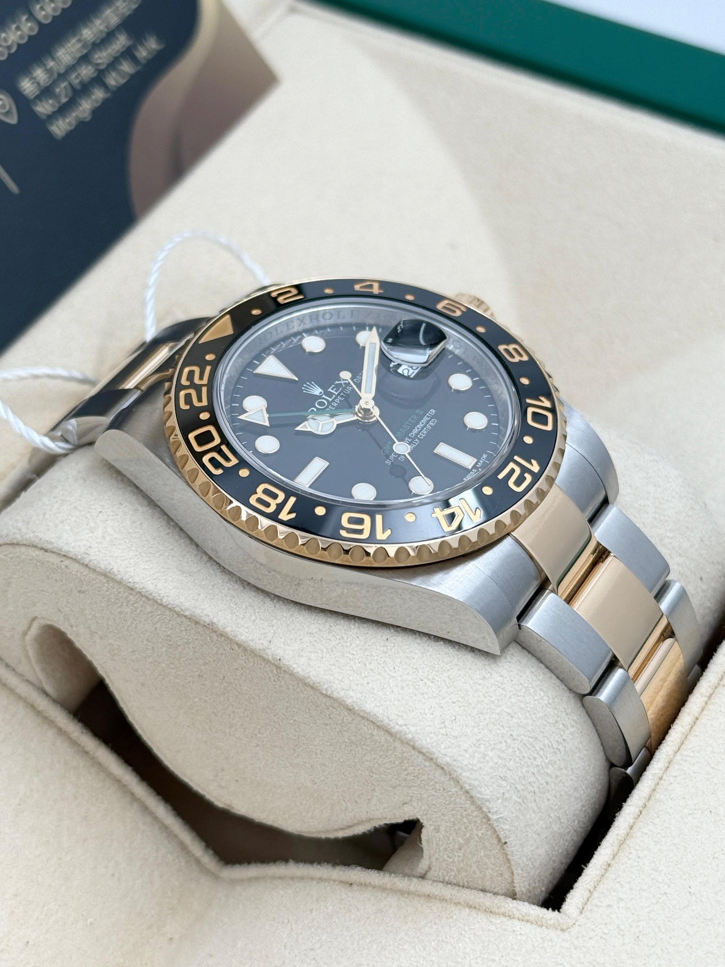 Rolex GMT-MASTER II 116713LN