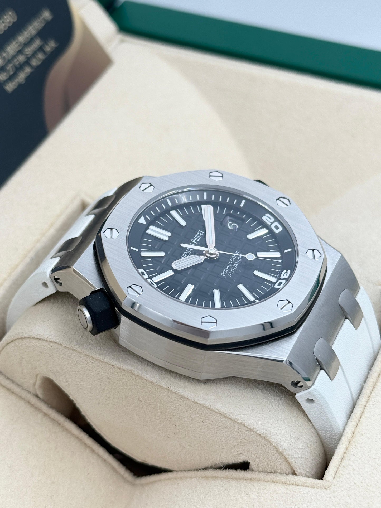 AUDEMARS PIGUET 愛彼錶 ROYAL OAK OFFSHORE 15710ST.OO.A002CA.01