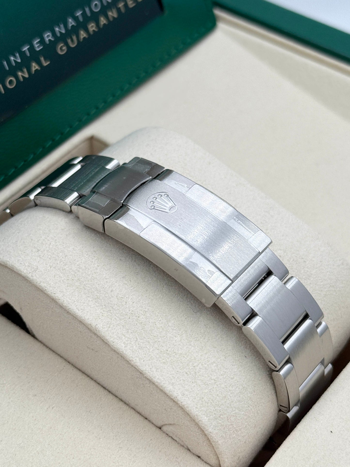 全新 NEW ROLEX 勞力士 OYSTER PERPETUAL 126000 糖果粉紅色 2025年9月