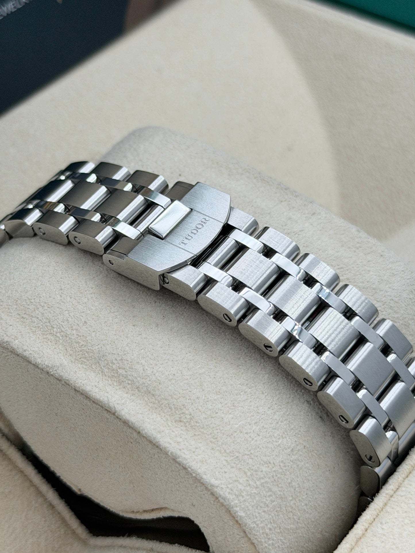 全新 NEW TUDOR 帝舵 ROYAL 28600 2025年11月