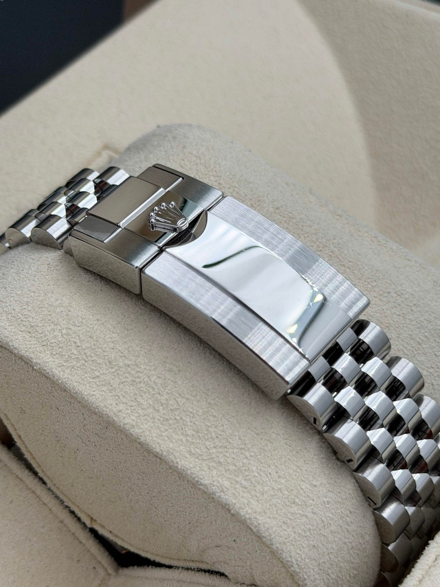 二手 USED ROLEX 勞力士 GMT-MASTER II 126720VTNR 2026年5月 五珠帶 99.99%新 未打磨 全套