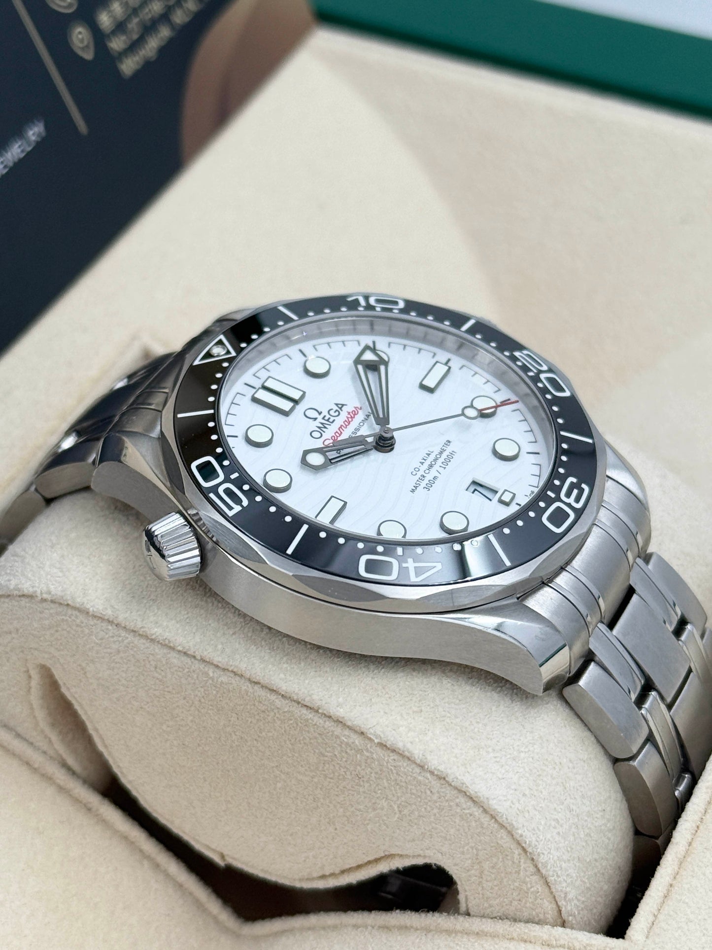 OMEGA 歐米茄 SEAMASTER 21030422004001 2021年