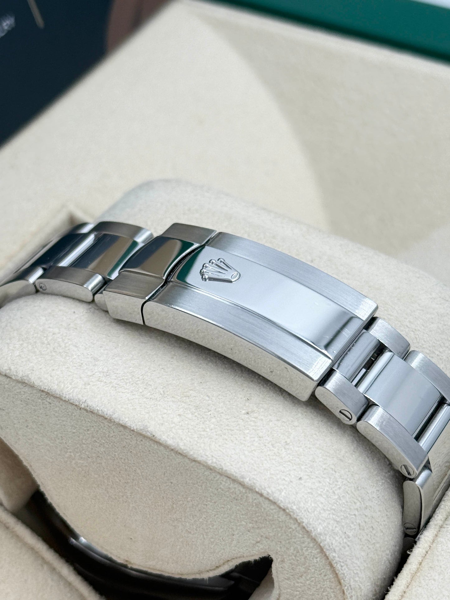 ROLEX 勞力士 OYSTER PERPETUAL DATE 115234 白色鑽石字 2007年