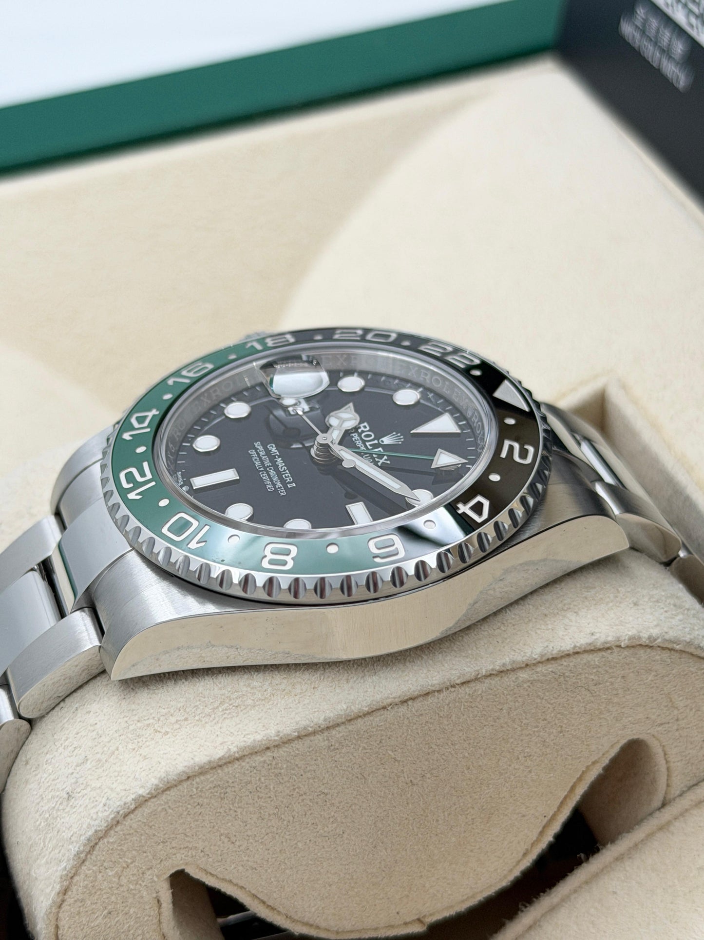 全新 NEW  ROLEX 勞力士 GMT-MASTER II 126720VTNR 黑色 2025年9月 全套 FULL SET