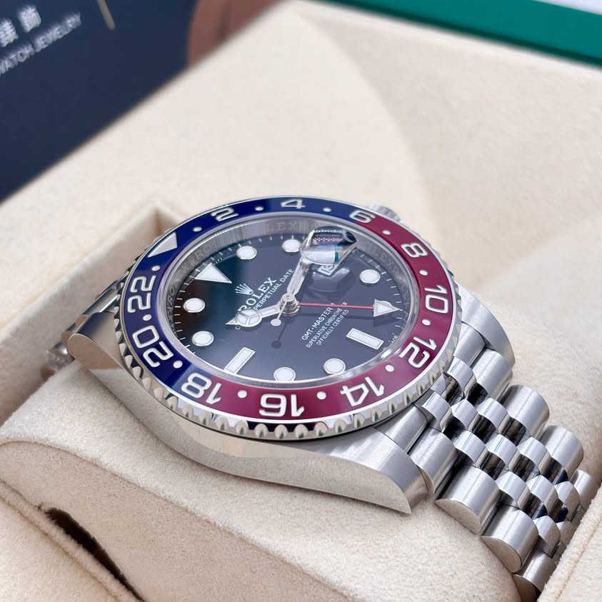 全新 NEW ROLEX 勞力士 GMT-MASTER II 126710BLRO 百事圈 珠帶 2025年7月