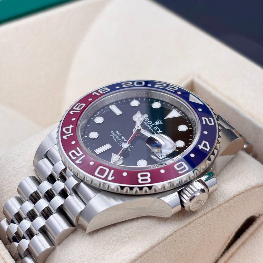 全新 NEW ROLEX 勞力士 GMT-MASTER II 126710BLRO 百事圈 珠帶 2025年7月