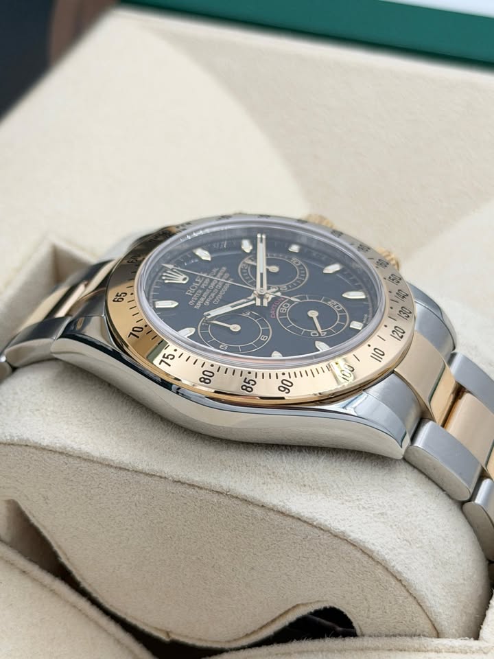 二手 USED ROLEX 勞力士 DAYTONA 116523 2011年5月 黑色 保養到2027年11月 全套 FULL SET