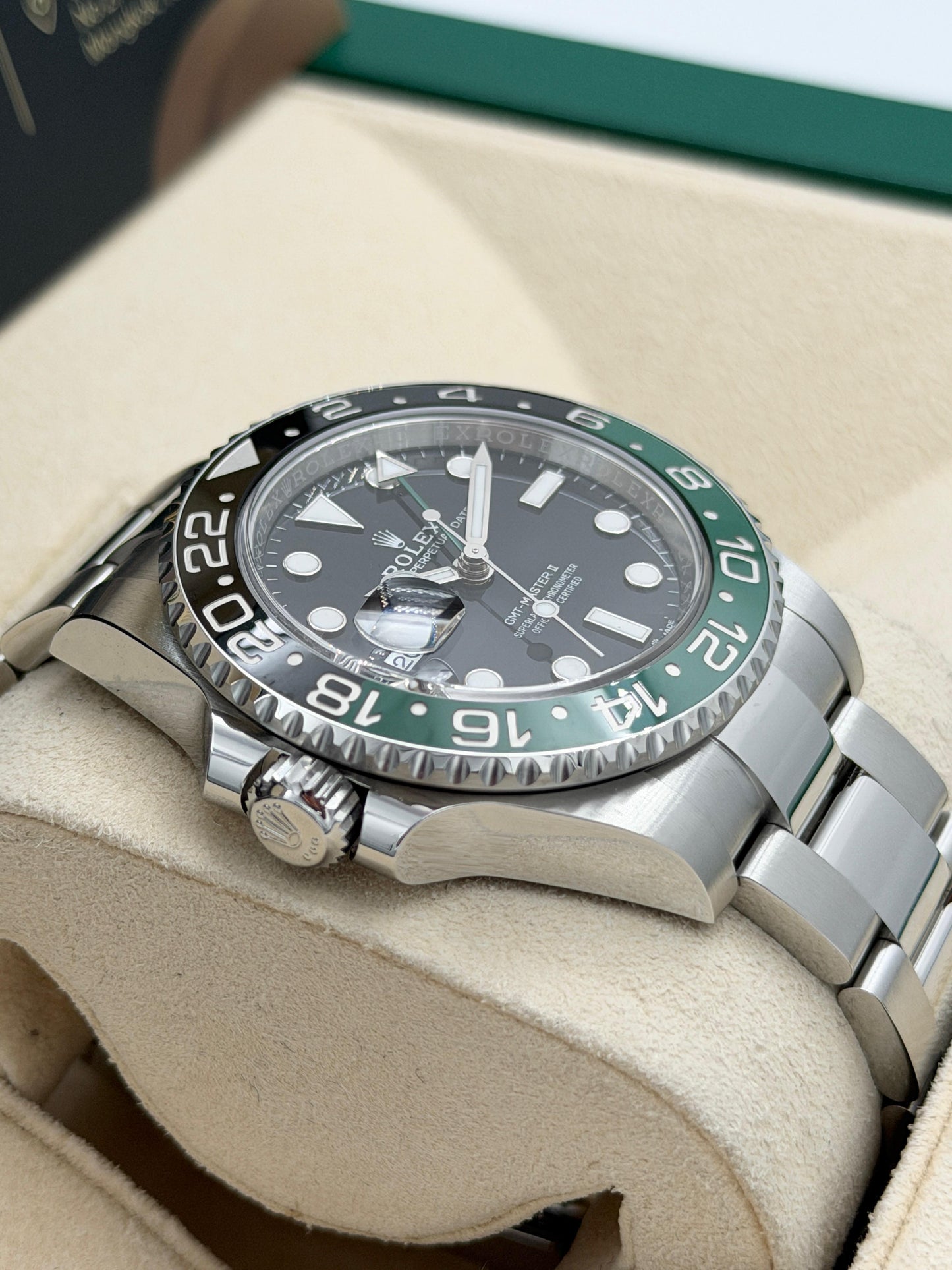 全新 NEW  ROLEX 勞力士 GMT-MASTER II 126720VTNR 黑色 2025年9月 全套 FULL SET