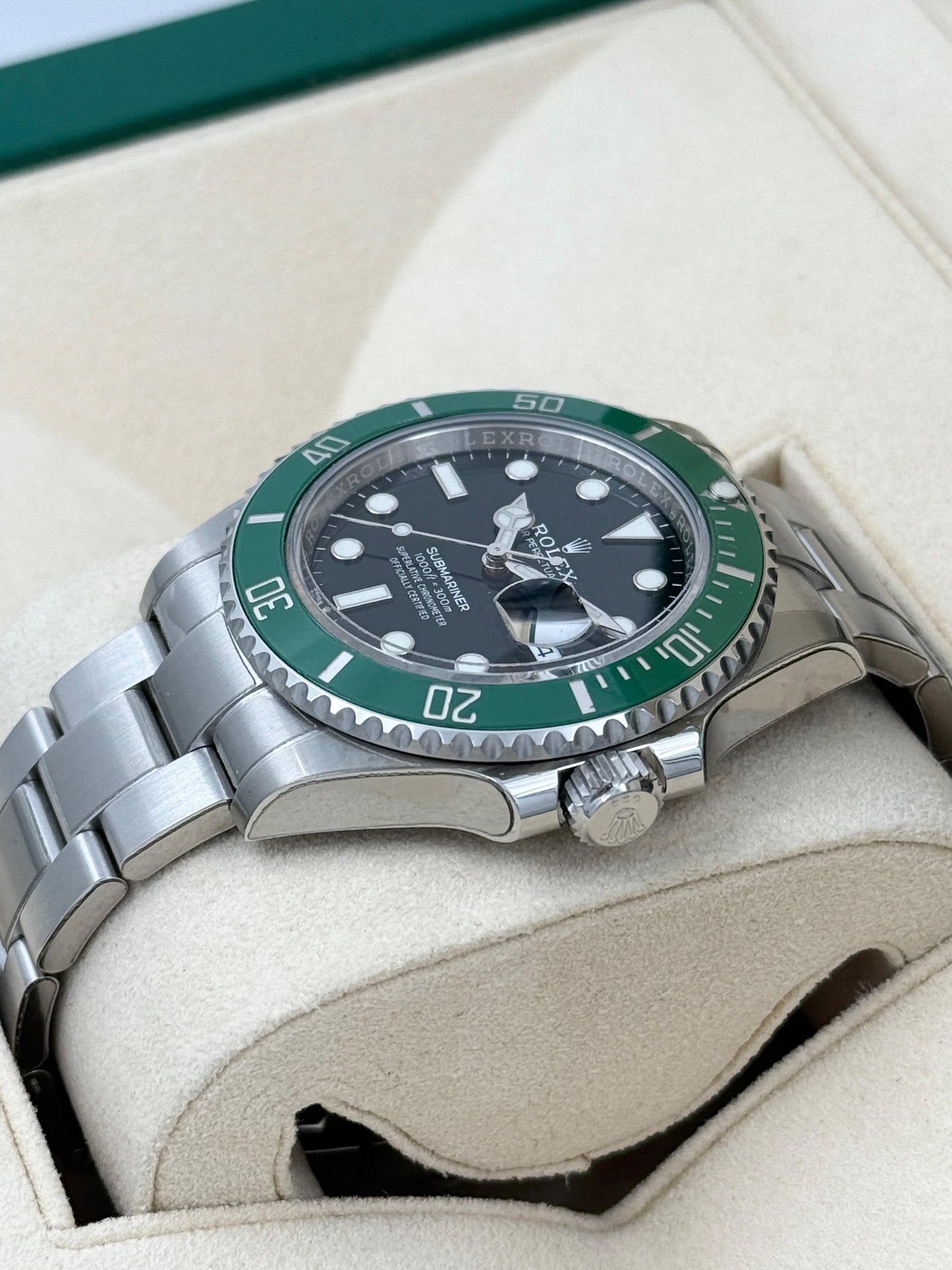 Rolex 勞力士 SUBMARINER DATE 126610LV 2022年