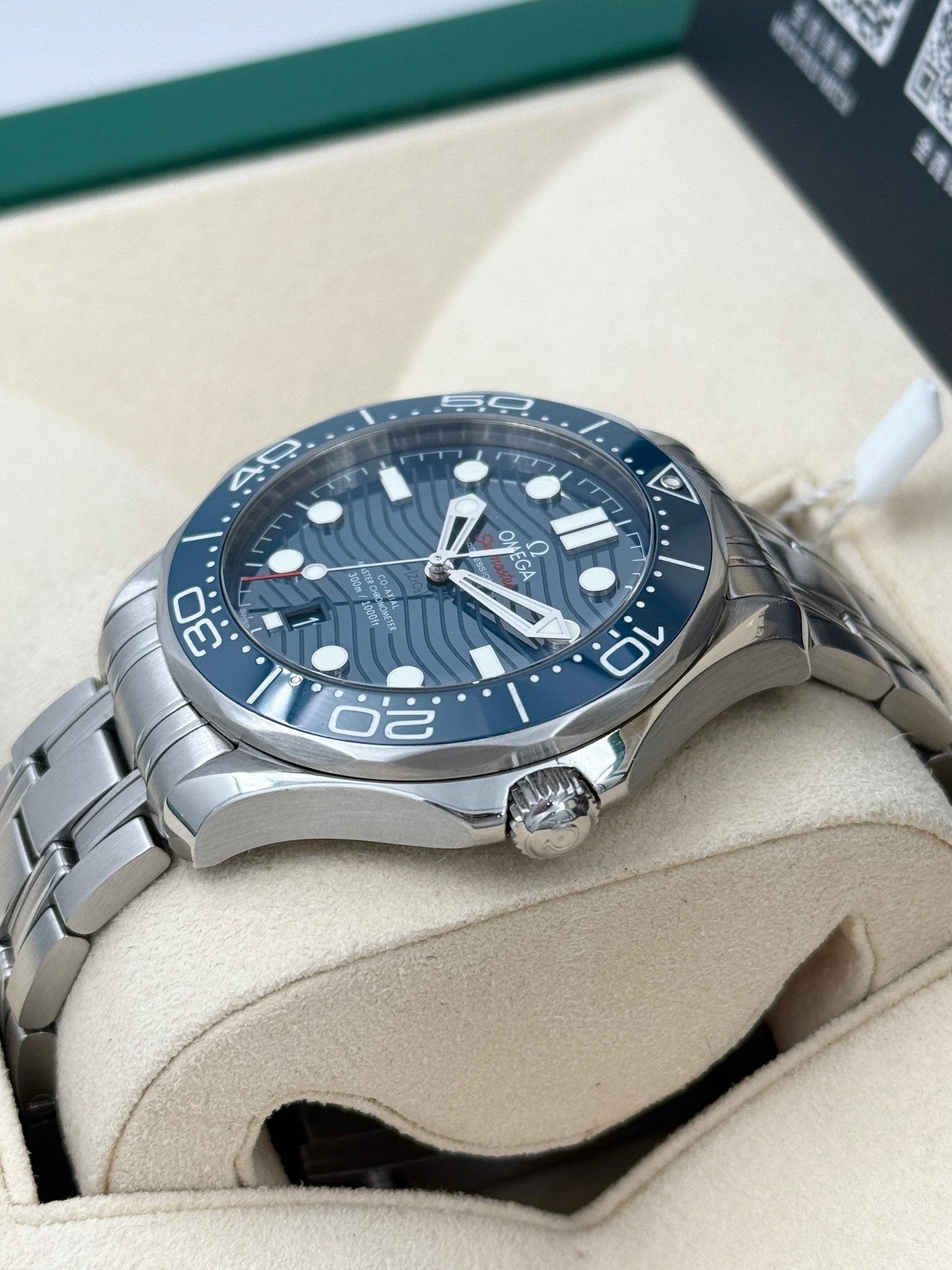 OMEGA 歐米茄 SEAMASTER 300 21030422003001 2025年
