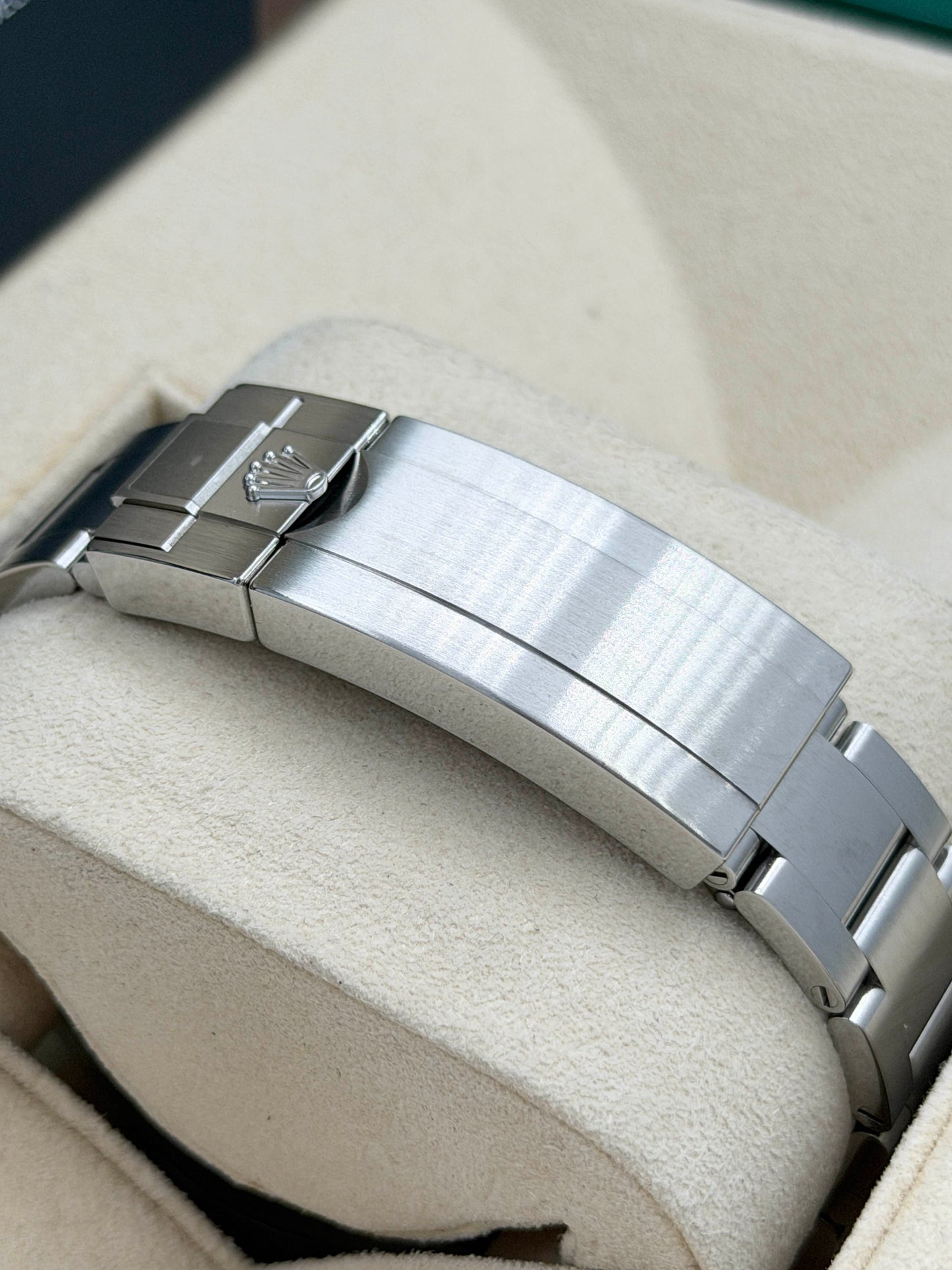 [ 未使用品 Unused ]ROLEX 勞力士 SUBMARINER DATE 116610LV 綠綠 2019年