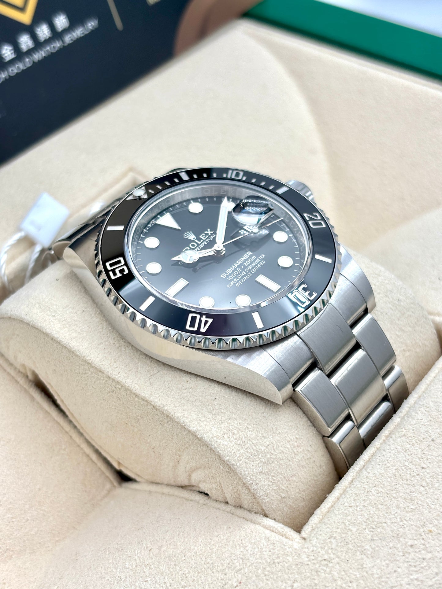 [SOLD OUT]二手 USED  ROLEX 勞力士 SUBMARINER DATE 126610LN 2022年4月 黑色 全套 FULL SET