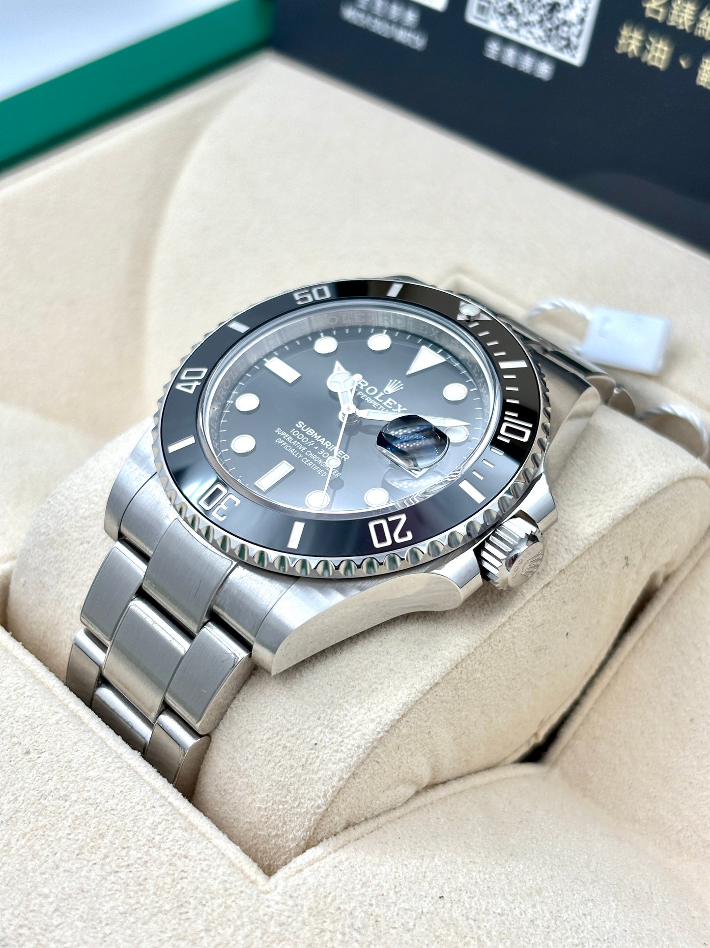 [SOLD OUT]二手 USED  ROLEX 勞力士 SUBMARINER DATE 126610LN 2022年4月 黑色 全套 FULL SET