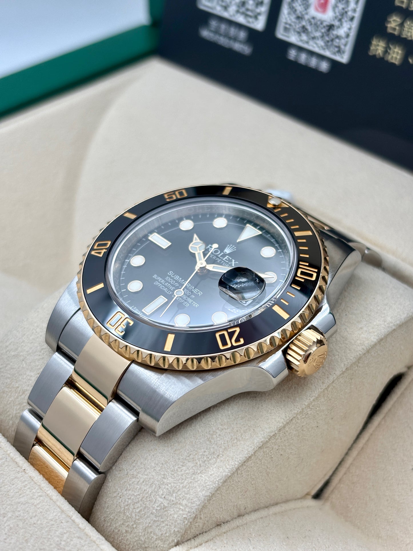 [SOLD OUT]二手 USED  ROLEX 勞力士 SUBMARINER DATE 116613LN 黑色 2016年2月 保養到28年2月 全套 FULL SET