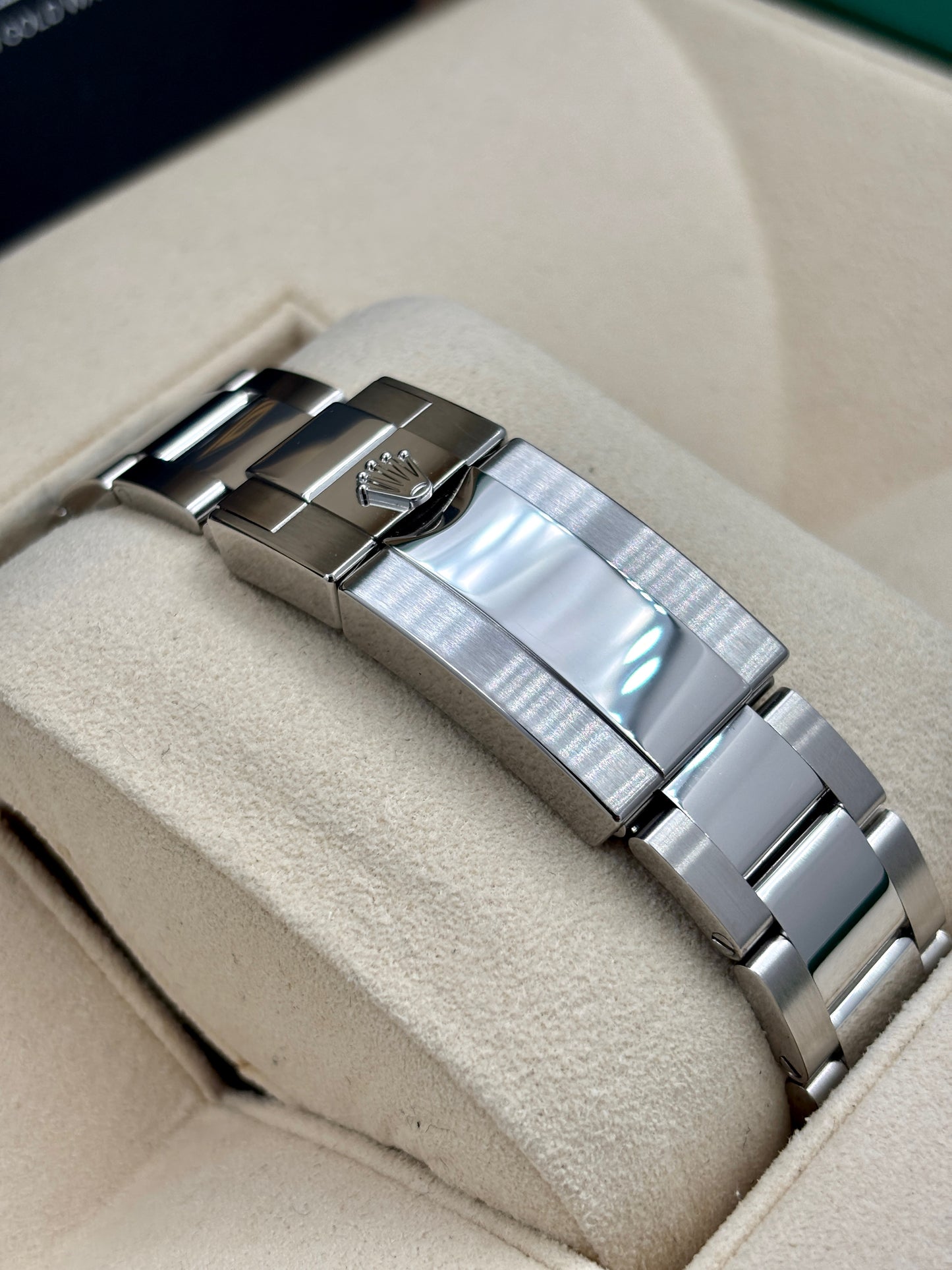[SOLD OUT]二手 USED  ROLEX 勞力士 GMT-MASTER II 126720VTNR 黑色 2025年4月 未打磨 99.9%新 全套 FULL SET