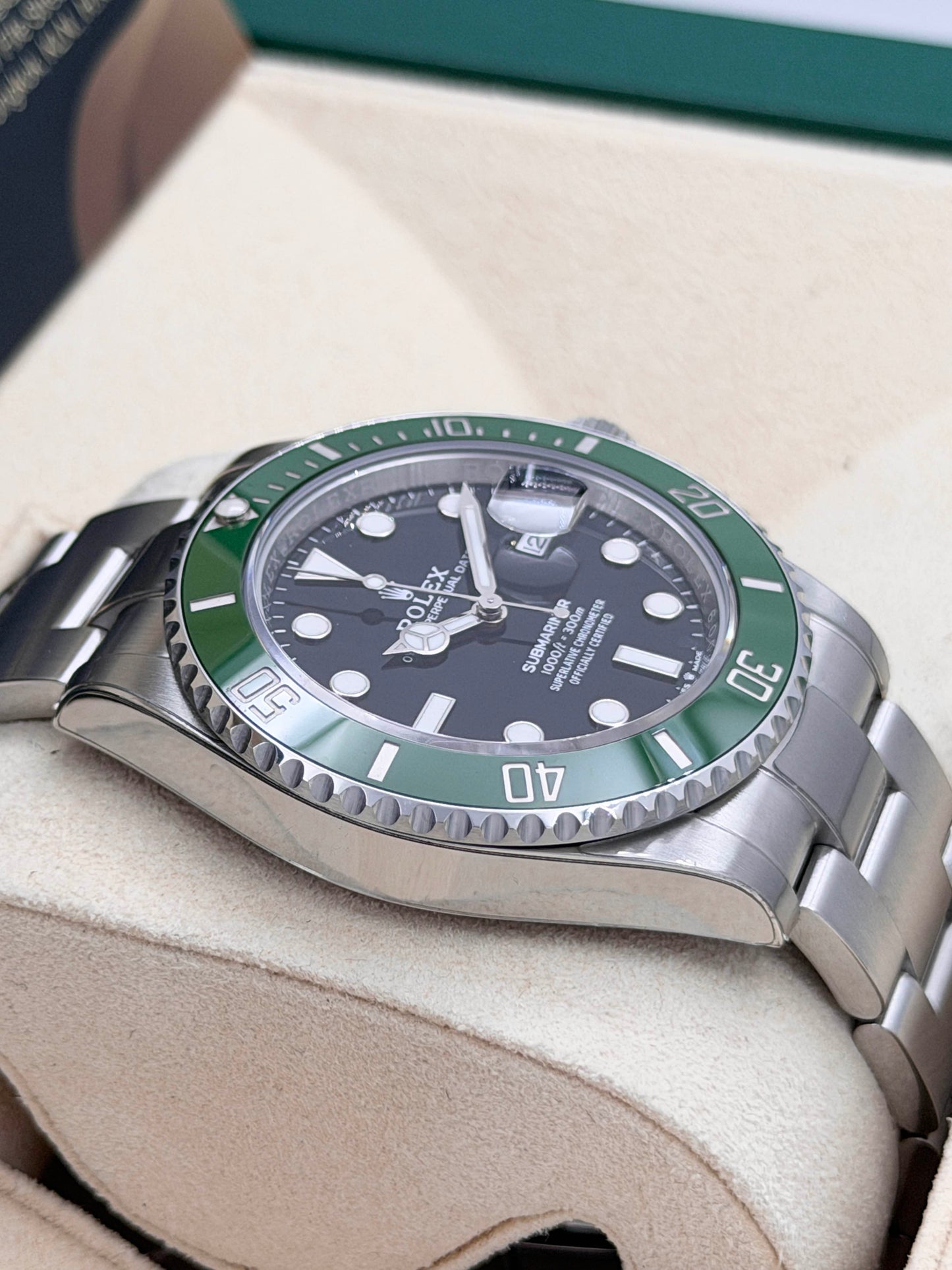 ROLEX 勞力士 SUBMARINER DATE 126610LV 綠水鬼 MK2圈 2024年