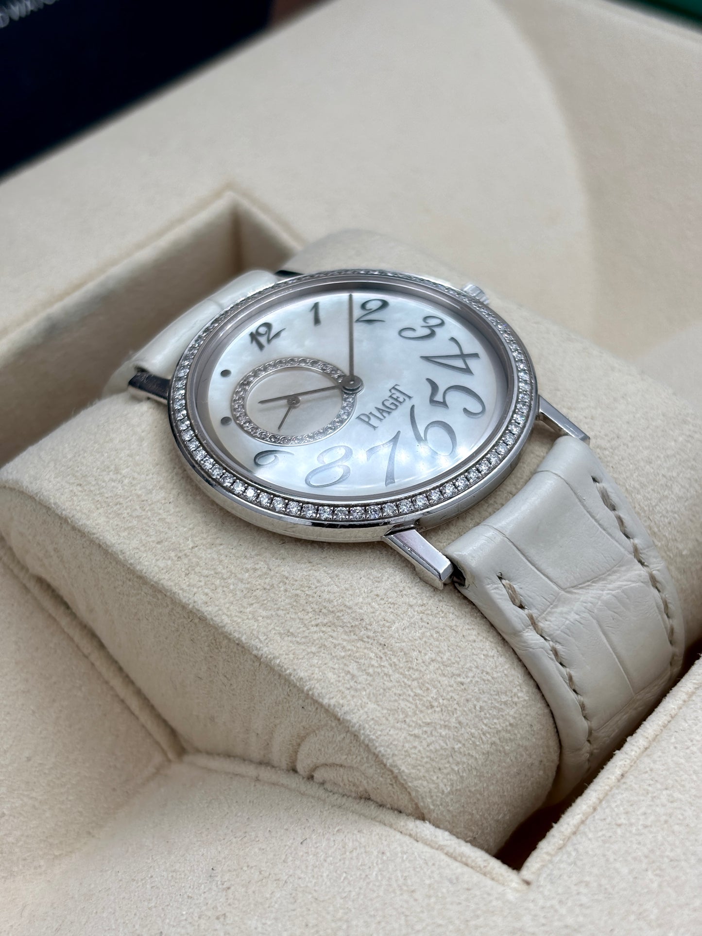 二手 USED  PIAGET 伯爵 ALTIPLANO P10346 白色珍珠貝殼面 18k白金 淨錶 WATCH ONLY