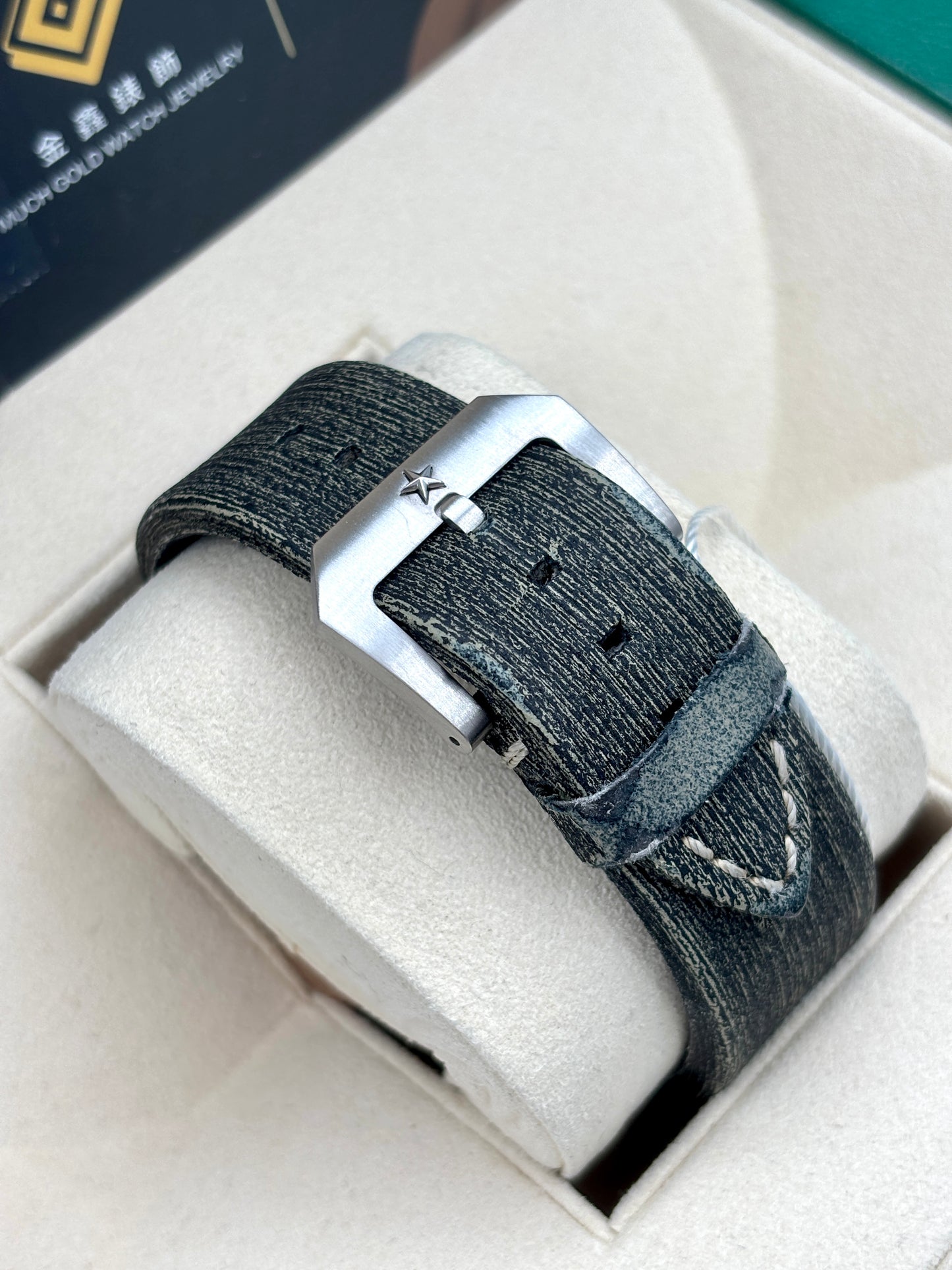 二手 USED  ZENITH 真力時 PILOT TYPE 20 ADVENTURE 29.2430.4069/63.I001 綠色 2022年5月