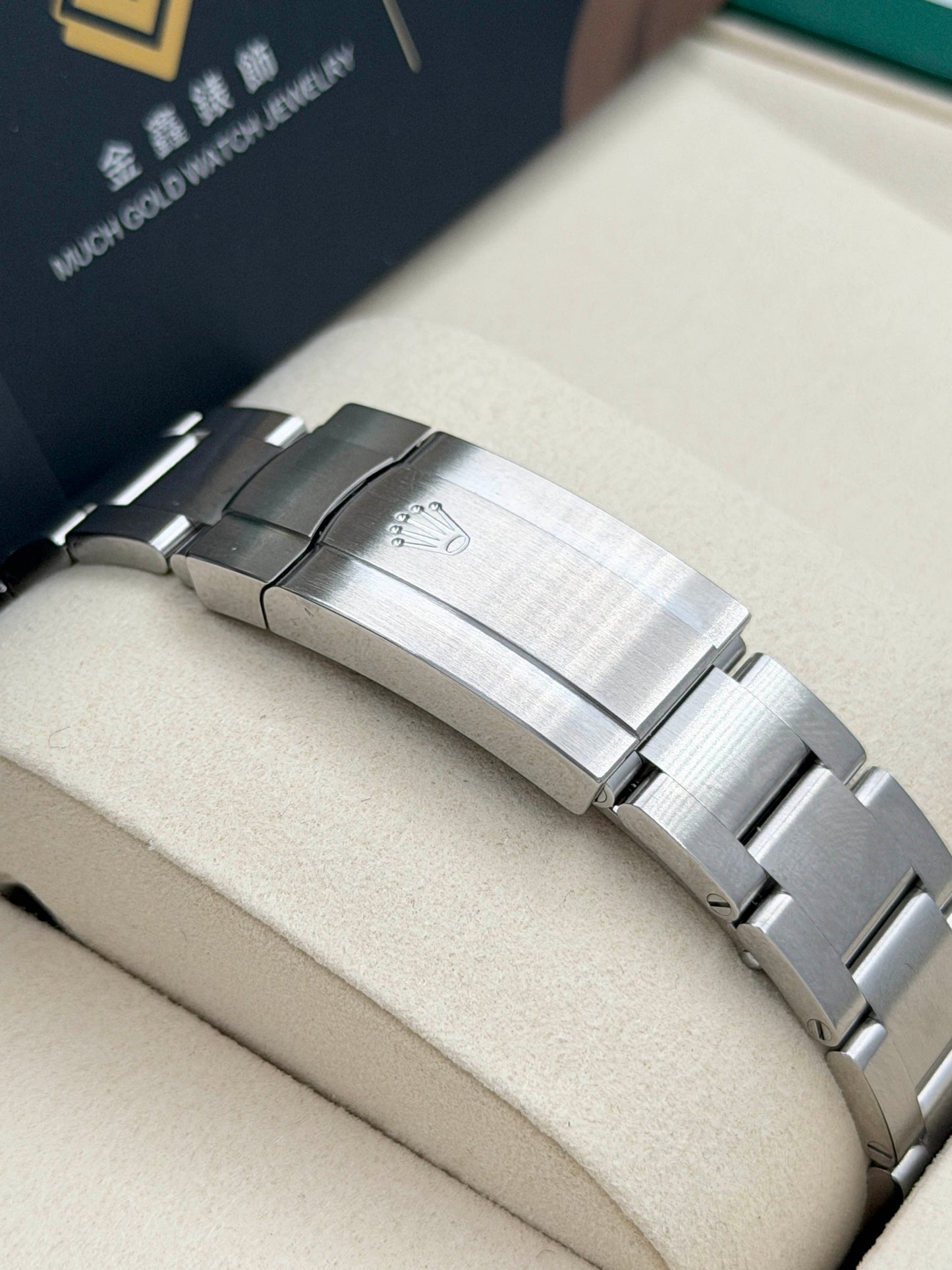 全新 NEW ROLEX 勞力士 OYSTER PERPETUAL 126000 薰衣草紫色 2025年10月