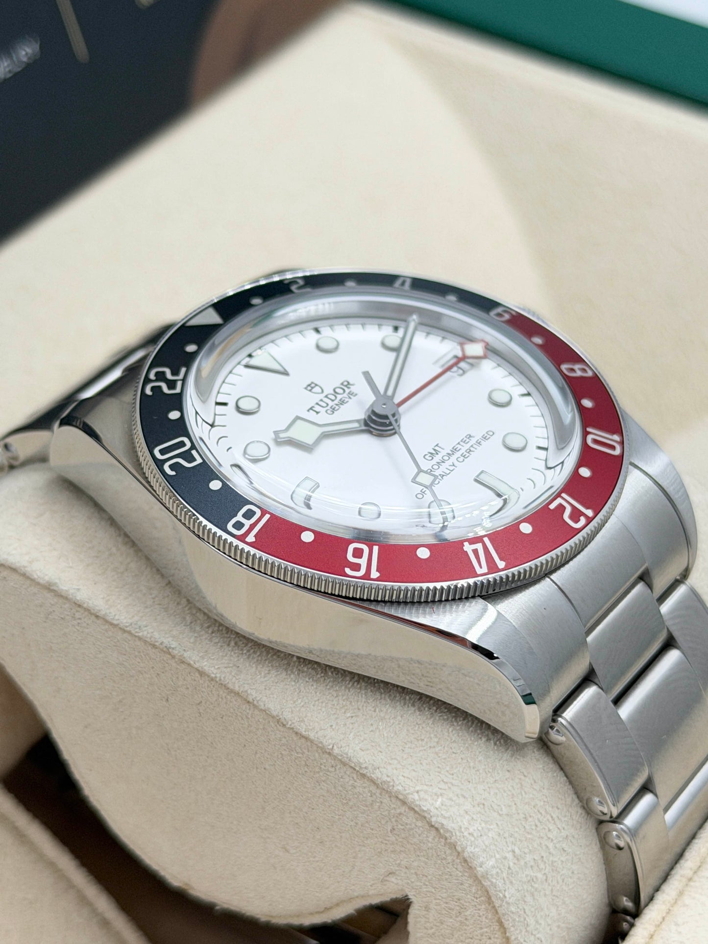 全新 NEW TUDOR 帝舵 BLACK BAY GMT 79830RB 2025年9月