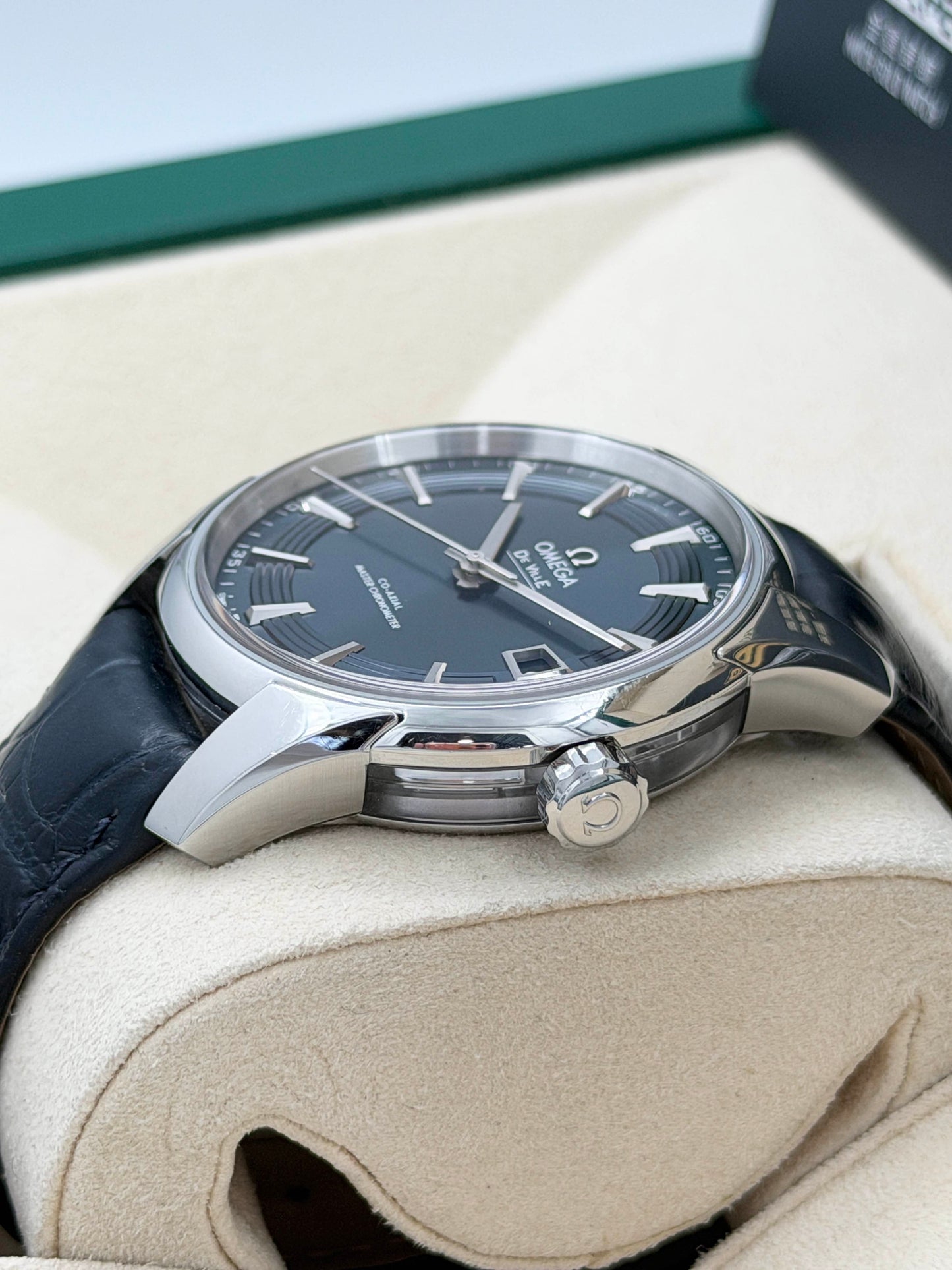 OMEGA 歐米茄 DE VILLE HOUR VISION 43333412103001 2024年