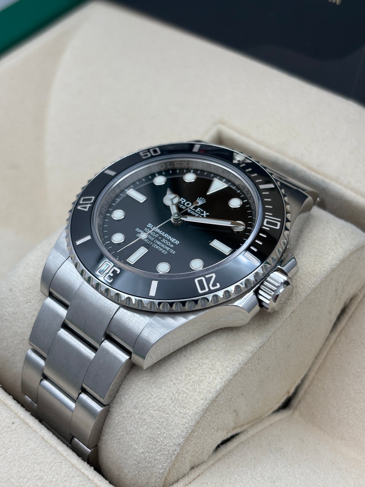 二手 USED  ROLEX 勞力士 SUBMARINER DATE 124060 黑色 2021年4月 NFC新卡 全套 FULL SET&nbsp;