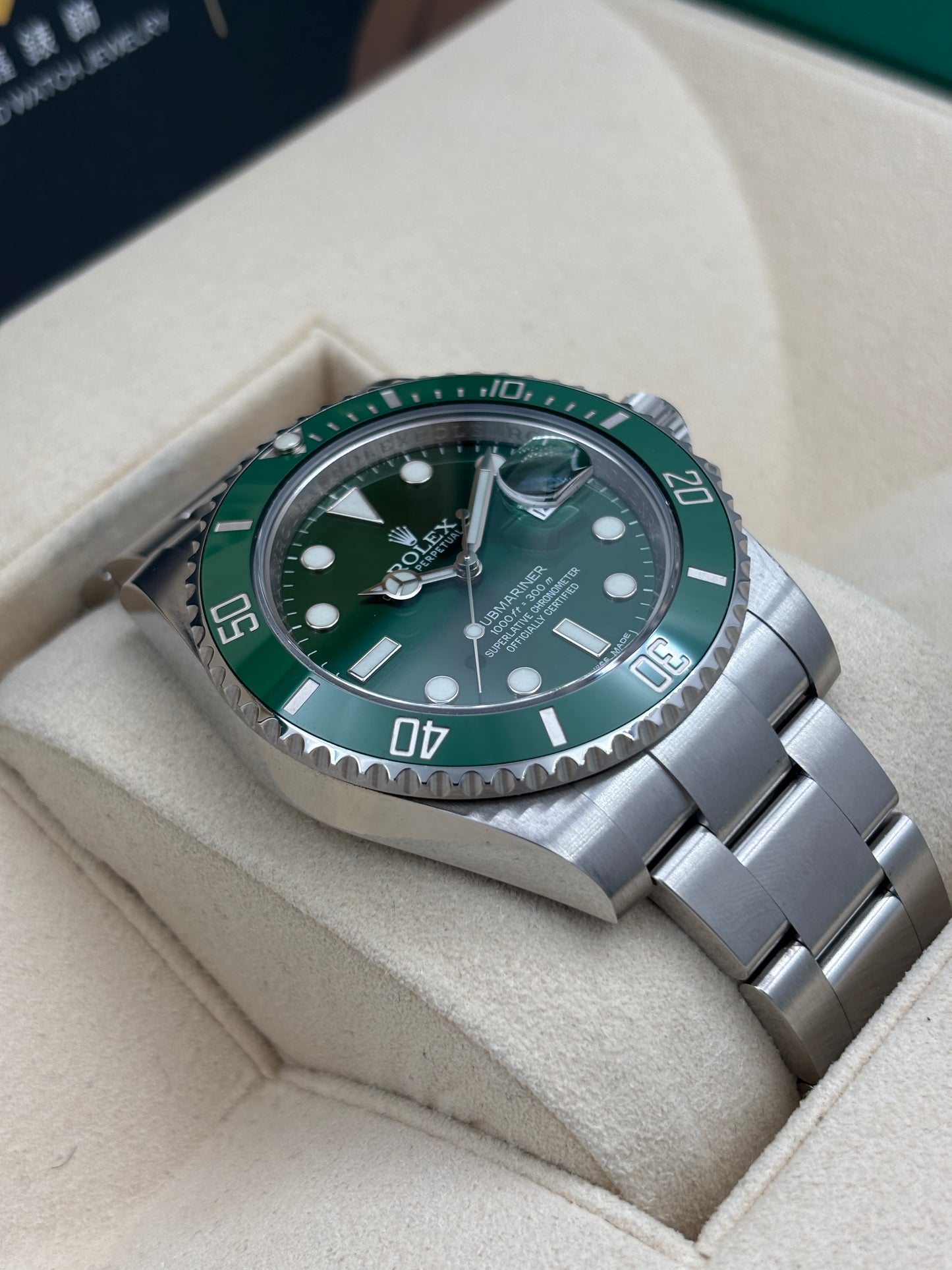[SOLD OUT]二手 USED  ROLEX 勞力士 SUBMARINER DATE 116610LV 綠色 2014年9月 白綠卡 全套 FULL SET&nbsp;
