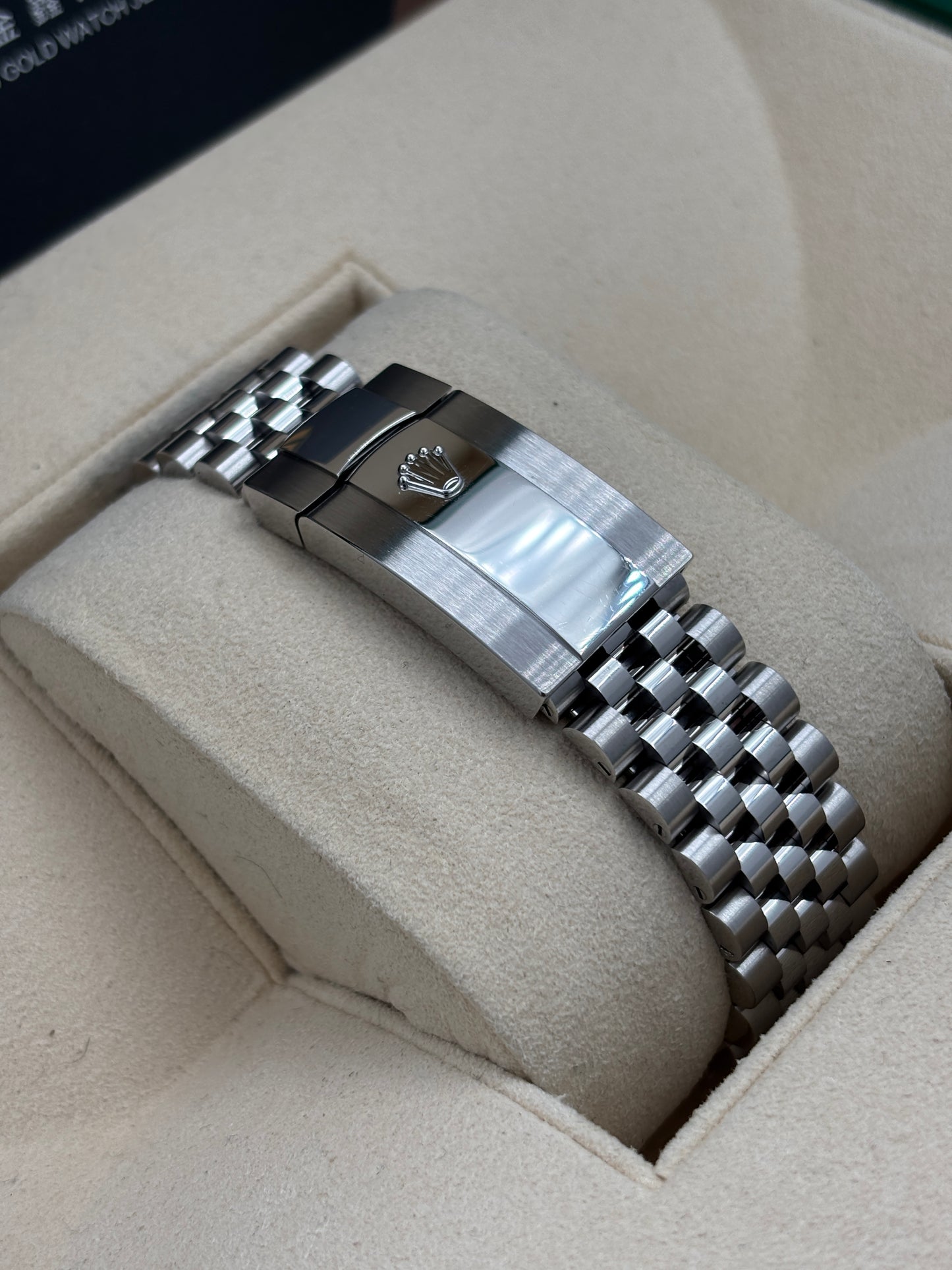 [SOLD OUT]二手 USED  ROLEX 勞力士 DATEJUST 126300 灰色 2024年6月 未打磨 99.9新 全套 FULL SET AD單