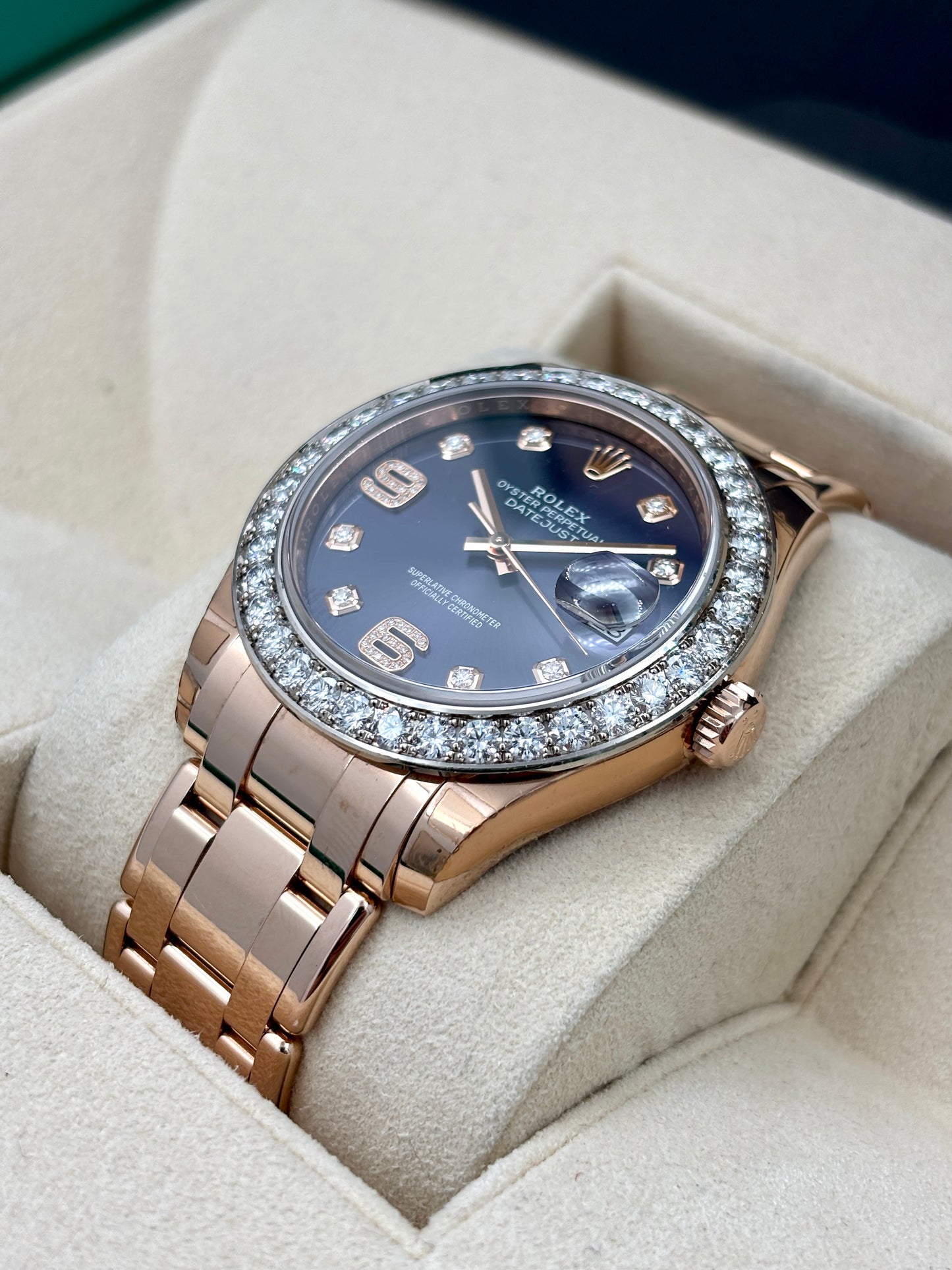 [SOLD OUT]二手 USED  ROLEX 勞力士 PEARL MASTER 86285 鑜鑽茄紫色 2018年5月 齊格 少量膠紙 白綠牌 全套 FULL SET
