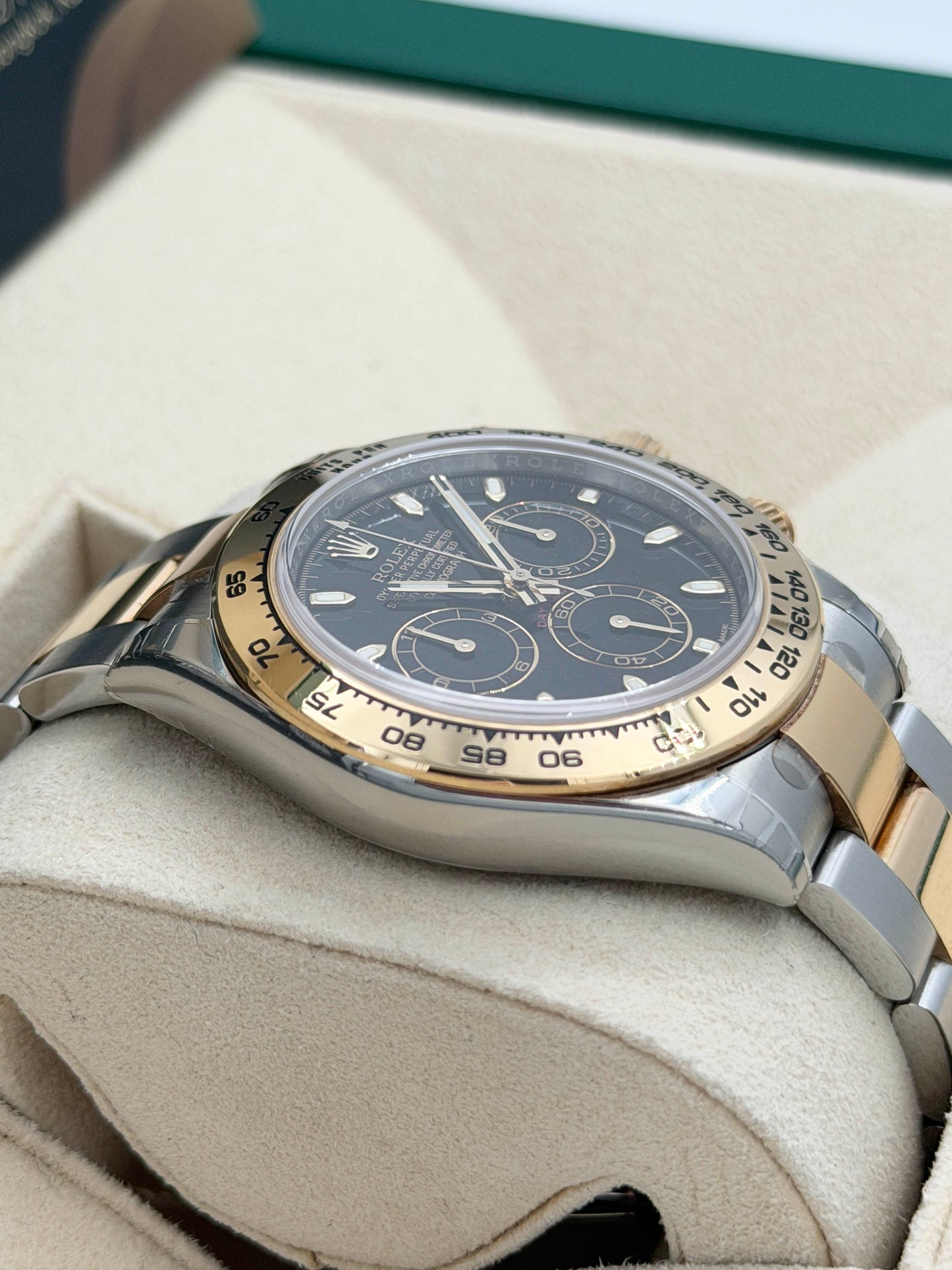ROLEX 勞力士 DAYTONA 116503 2016年 大量原裝膠紙 99.9%新 未打磨