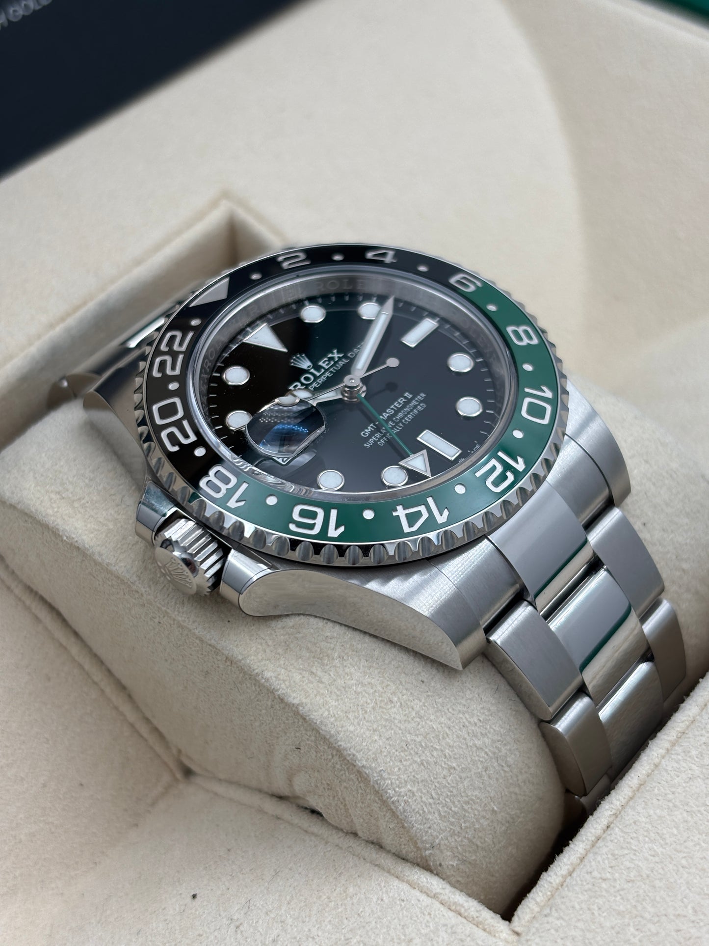 二手 USED  ROLEX 勞力士 GMT-MASTER II 126720VTNR 黑色 2022年9月 全套 FULL SET