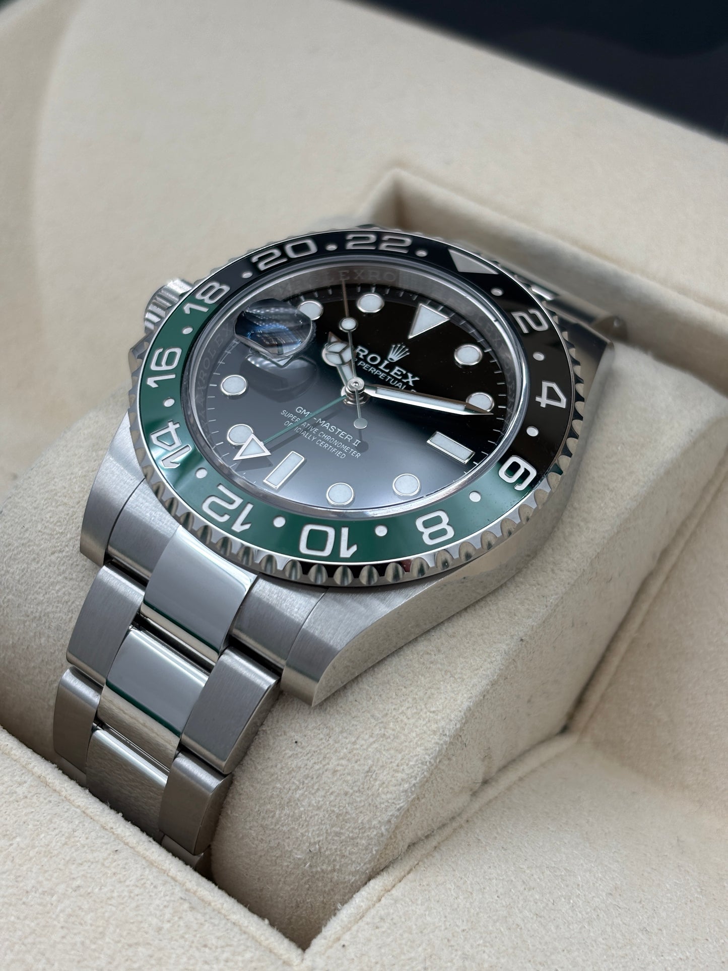 二手 USED  ROLEX 勞力士 GMT-MASTER II 126720VTNR 黑色 2022年9月 全套 FULL SET