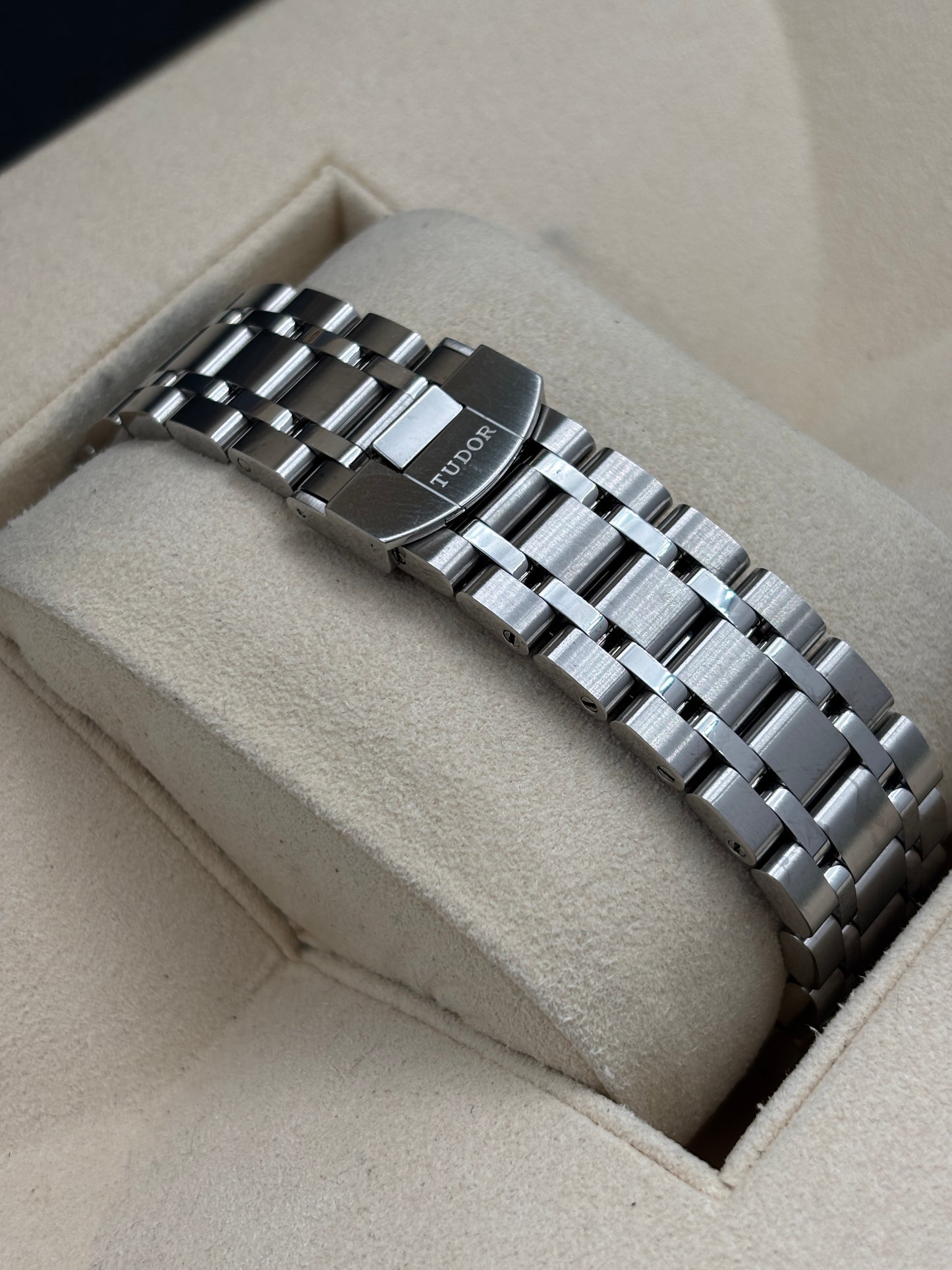 二手 USED  TUDOR 帝舵 ROYAL 28600 黑色 淨錶 WATCH ONLY