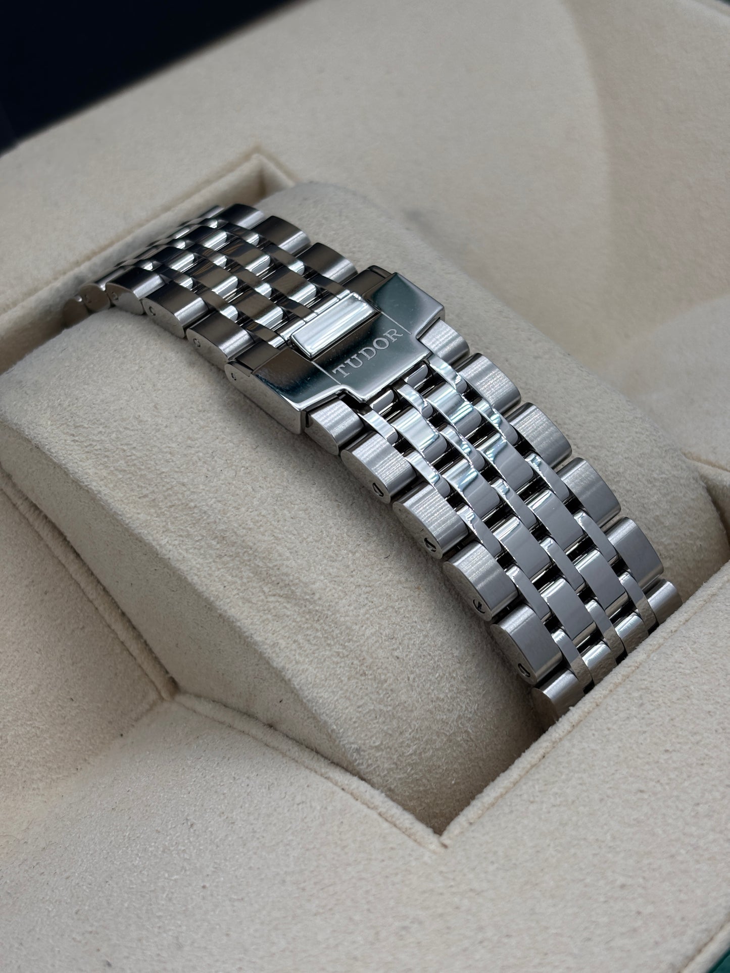 全新 NEW  TUDOR 帝舵 1926 LUNA 91560 藍色 2026年5月 全套 FULL SET