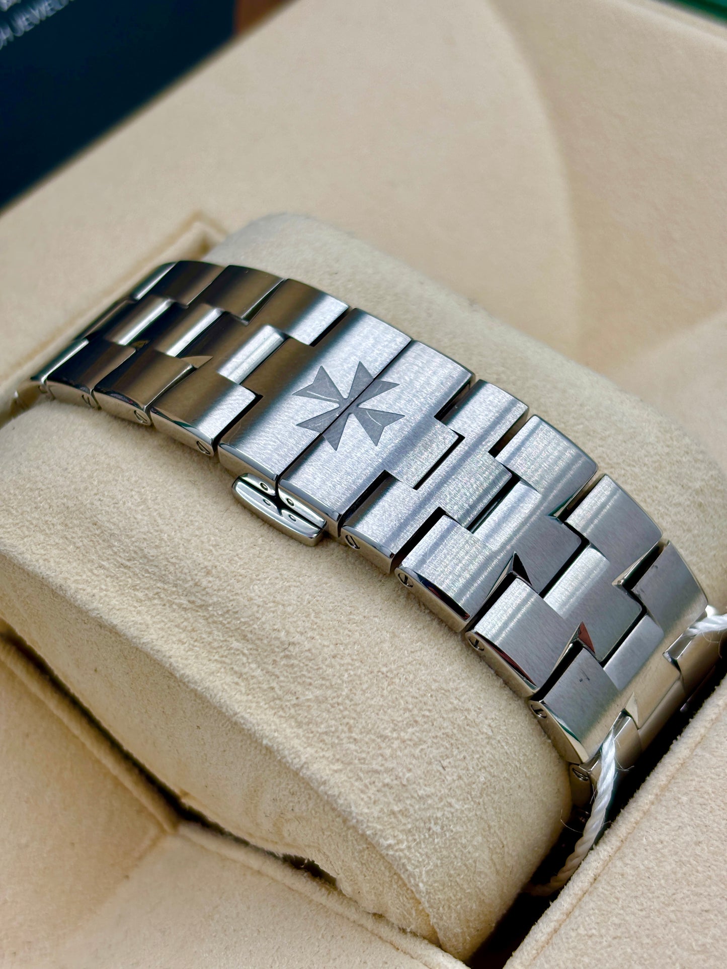 二手 USED  VACHERON CONSTANTIN 江詩丹頓 OVERSEAS 4500V/110A-B128 藍色 2020年6月 未打磨 全套 FULL SET AD單