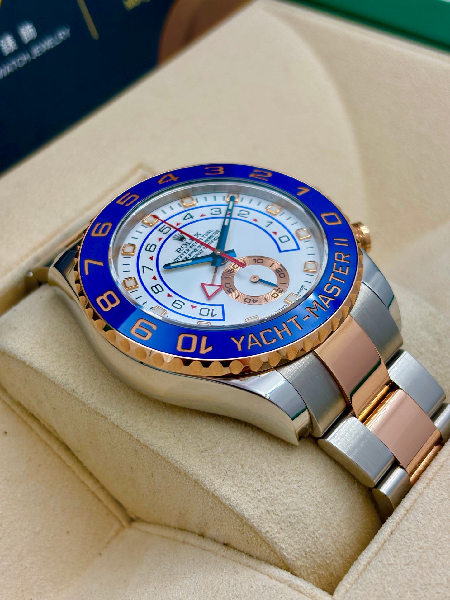 二手 USED  ROLEX 勞力士 YACHT-MASTER II 116681 白色 2014年7月 全套 FULL SET