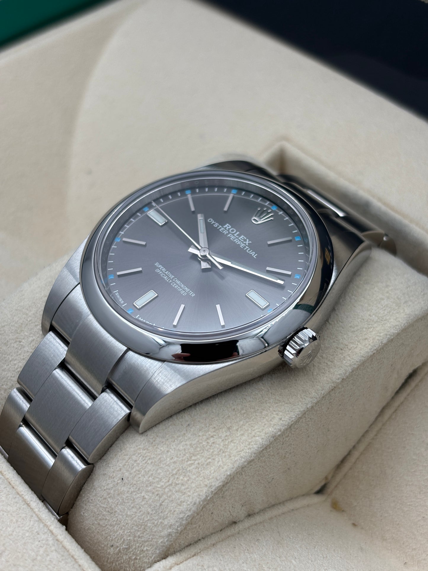 二手 USED  ROLEX 勞力士 OYSTER PERPETUAL 114300 灰色 2019年7月 全套 FULL SET