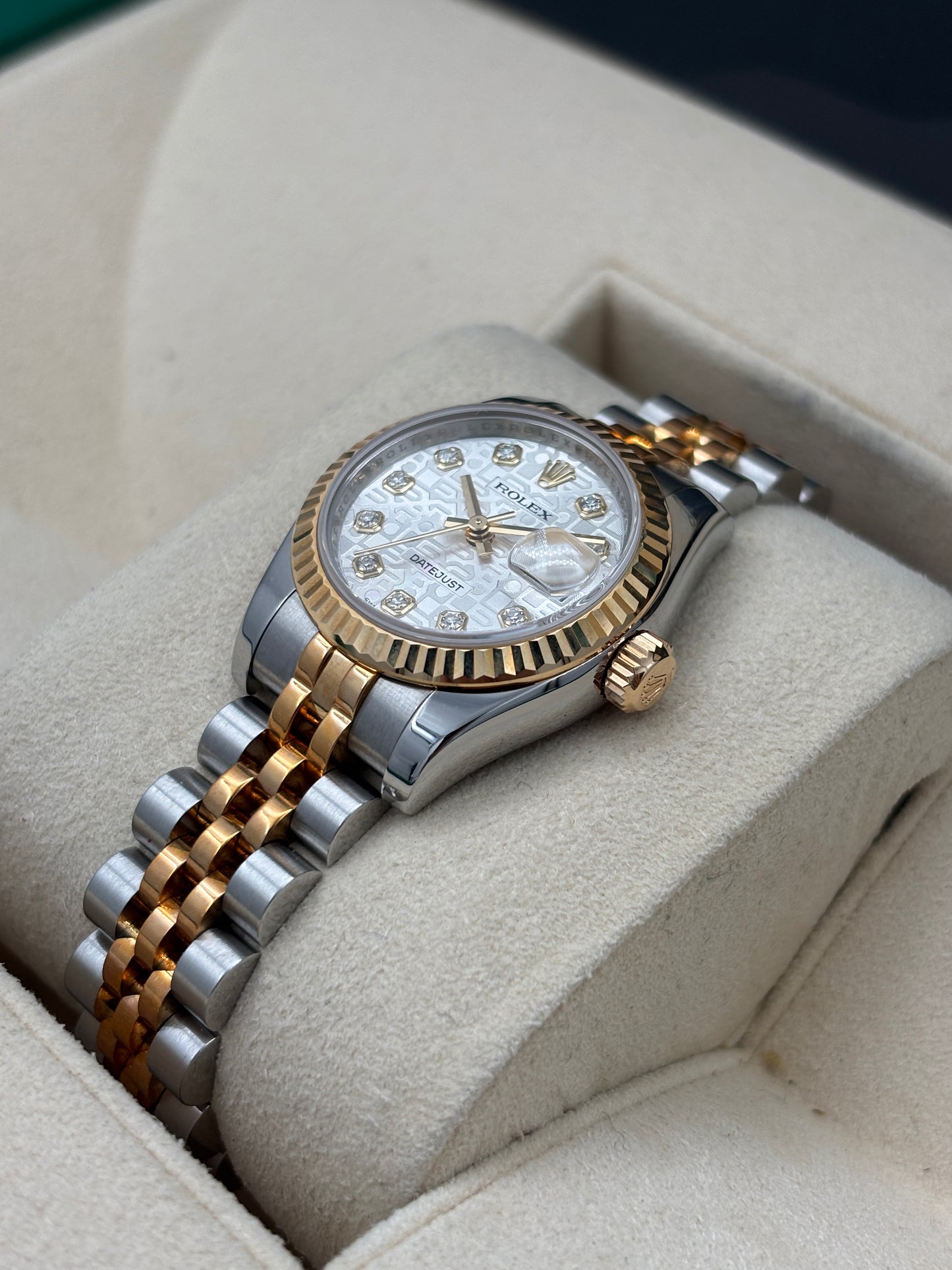 二手 USED  ROLEX 勞力士 DATEJUST 179173 銀色電腦面鑽石字 2010年10月 直帶 未打磨 99.9%新 全套 FULL SET