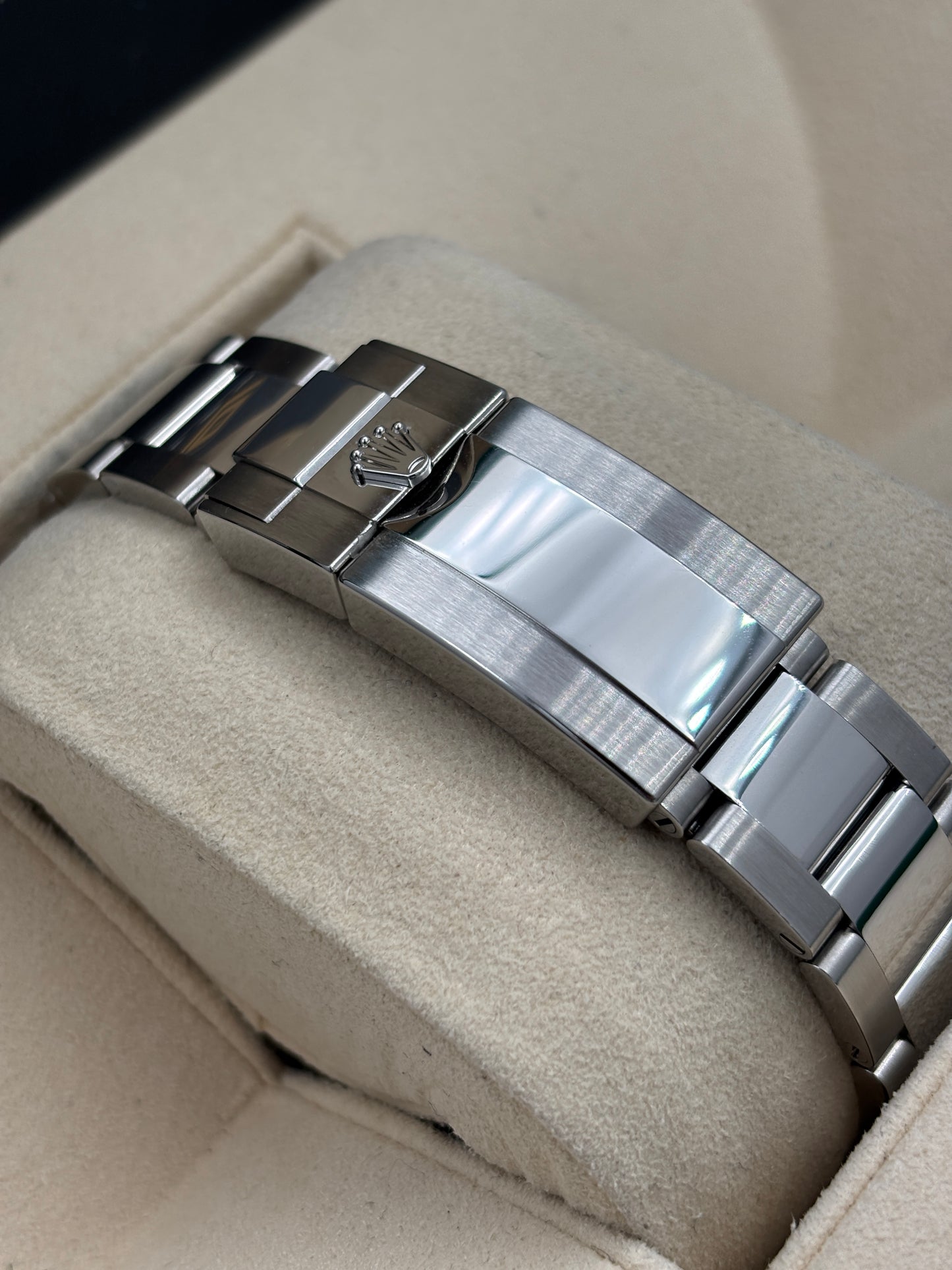 二手 USED  ROLEX 勞力士 DAYTONA 126500LN 白色 2025年8月 未打磨 99.99%新 全套 FULL SET