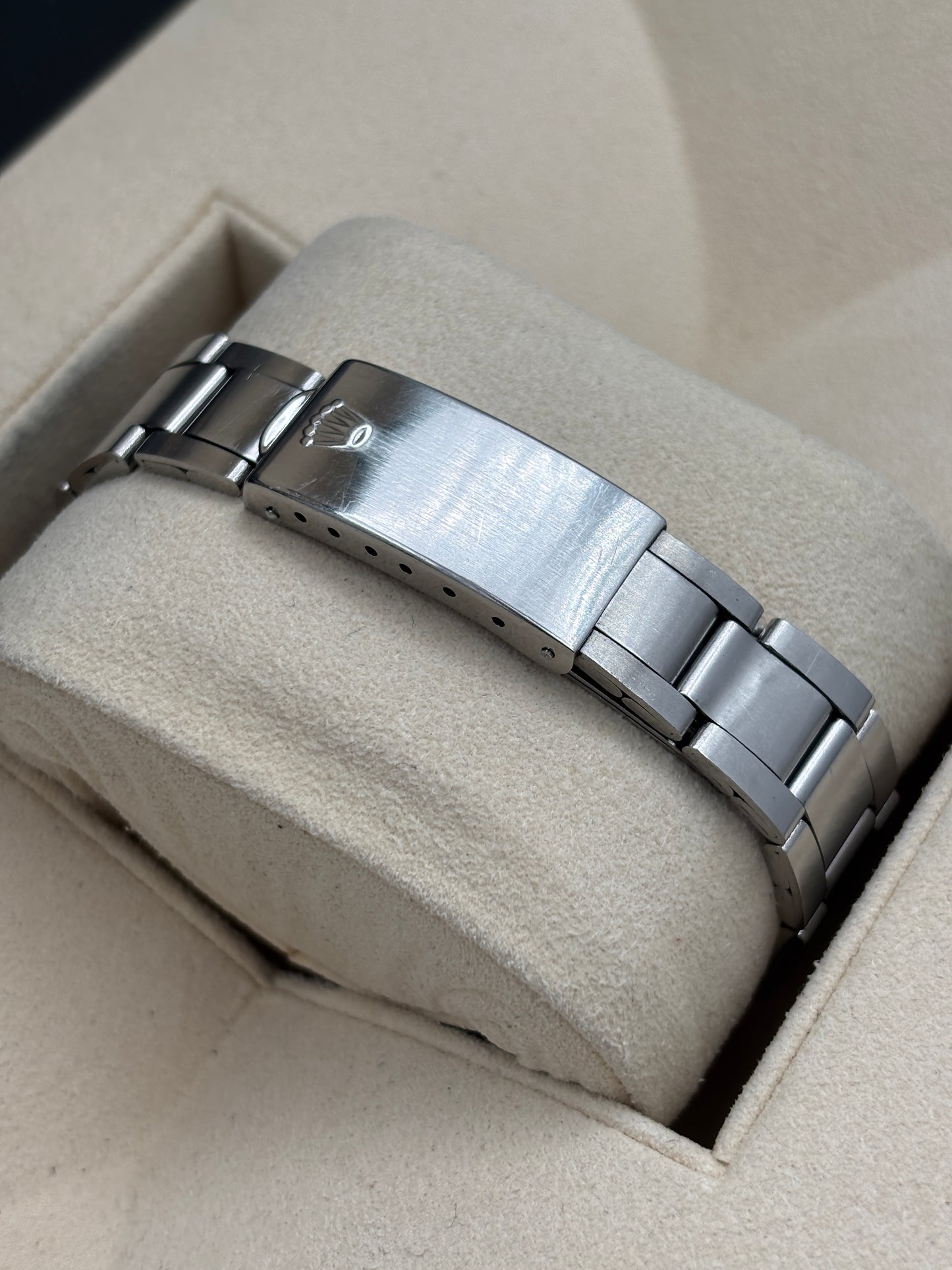 二手 USED  ROLEX 勞力士 OYSTER PERPETUAL DATE 1500 銀色 淨錶 WATCH ONLY