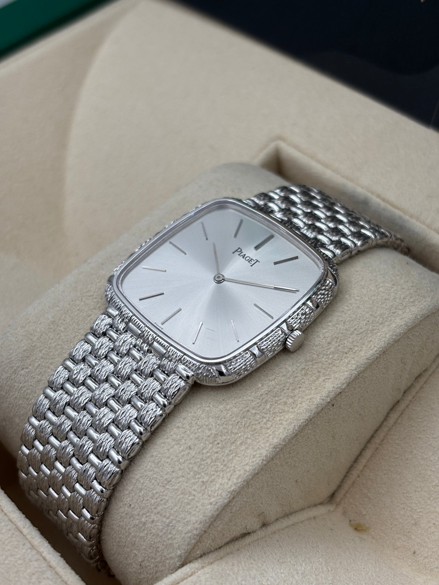 二手 USED  PIAGET 伯爵 PIAGET WATCH 9771 D23 銀色 18K金 錶重2.6兩 淨錶 WATCH ONLY
