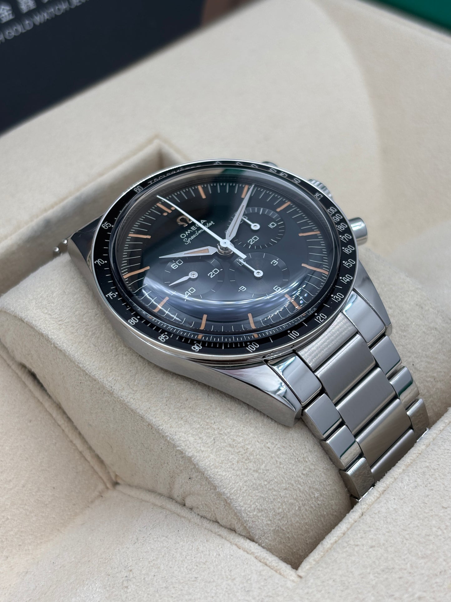 二手 USED OMEGA 歐米茄 SPEEDMASTER 'FIRST OMEGA IN SPACE' 310.30.40.50.06.001 黑色 2025年 手動上鏈 全套 FULL SET