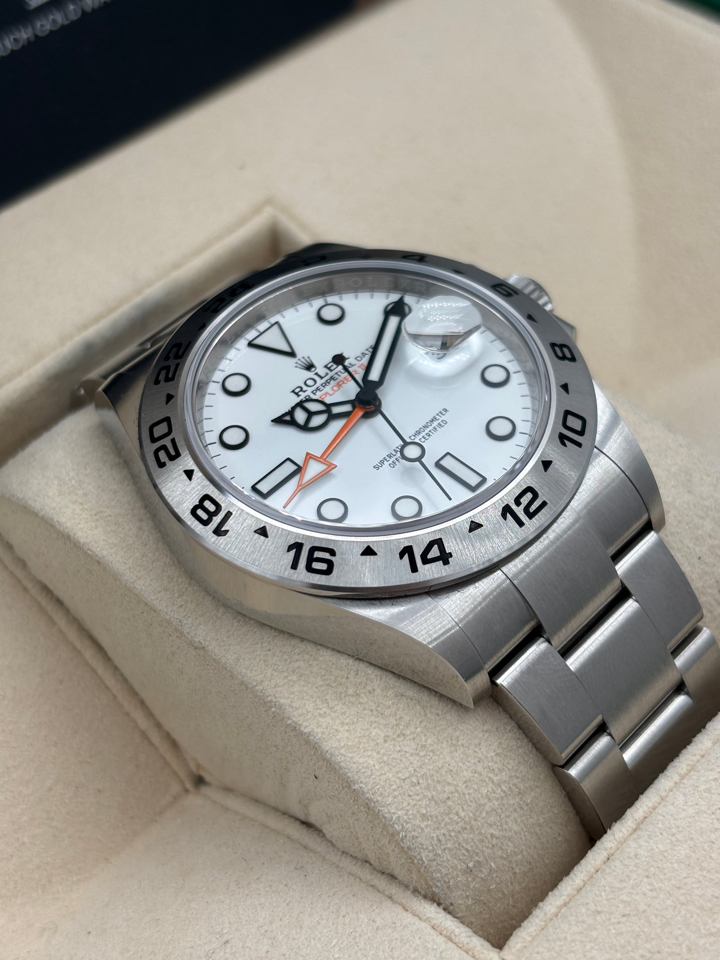 未使用品 NEW OLD STOCK  ROLEX 勞力士 EXPLORER II 226570 白色 2024年11月 全套 FULL SET
