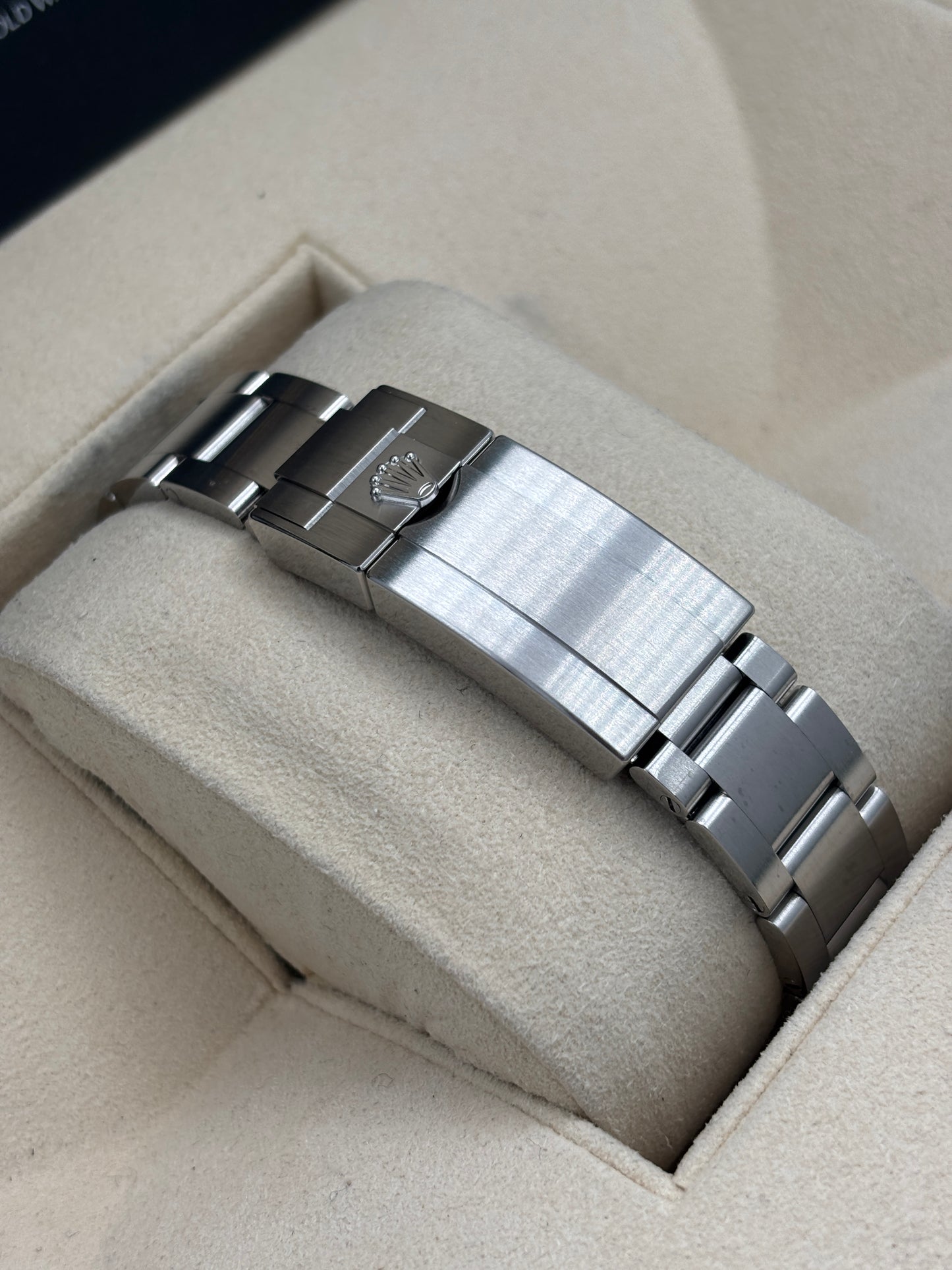二手 USED  ROLEX 勞力士 EXPLORER 124270 黑色 2022年1月 未打磨 99.99%新 全套 FULL SET