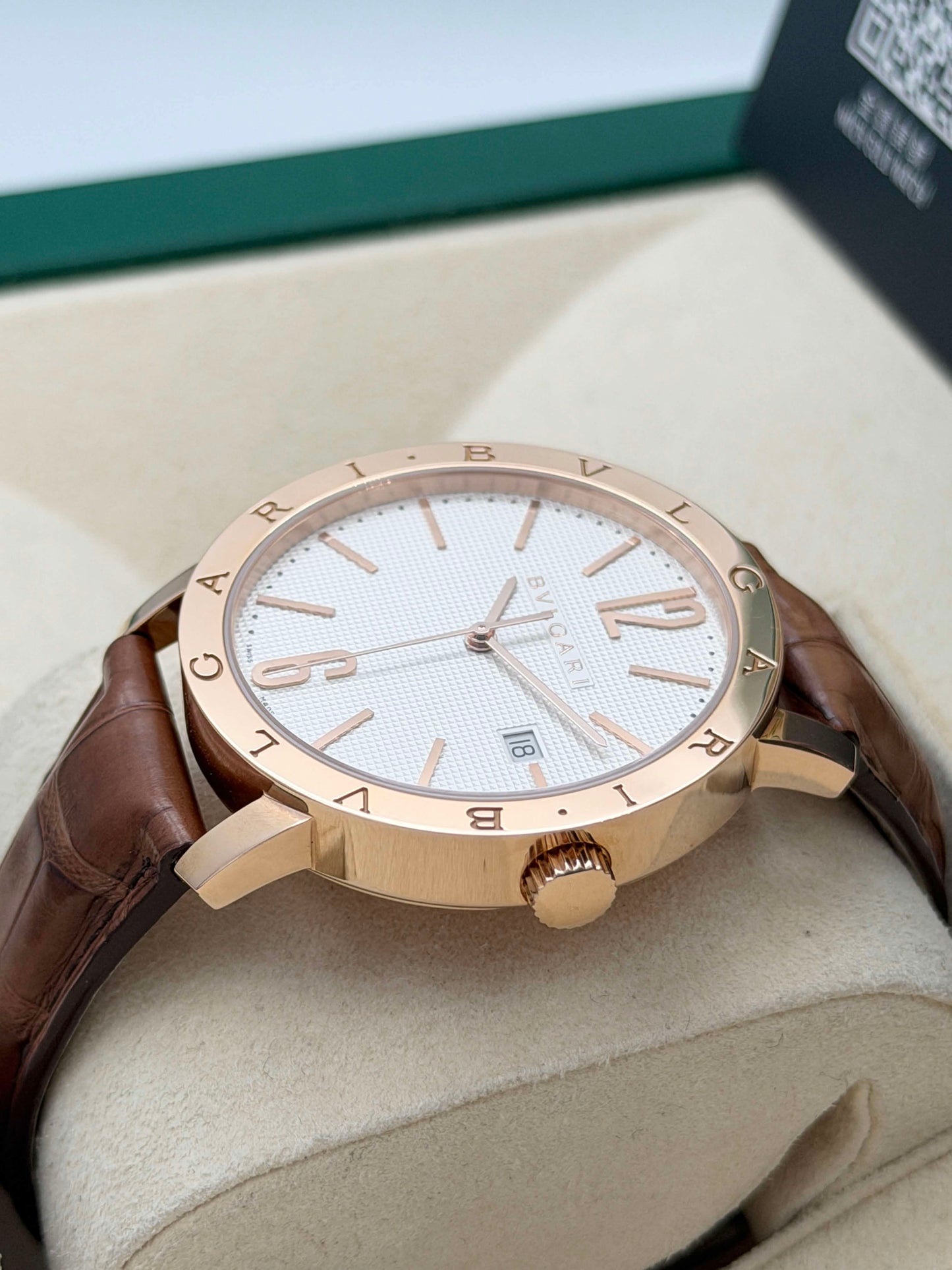 二手 USED BVLGARI 寶格麗 BBP40GL 白色面 18K金 皮帶
