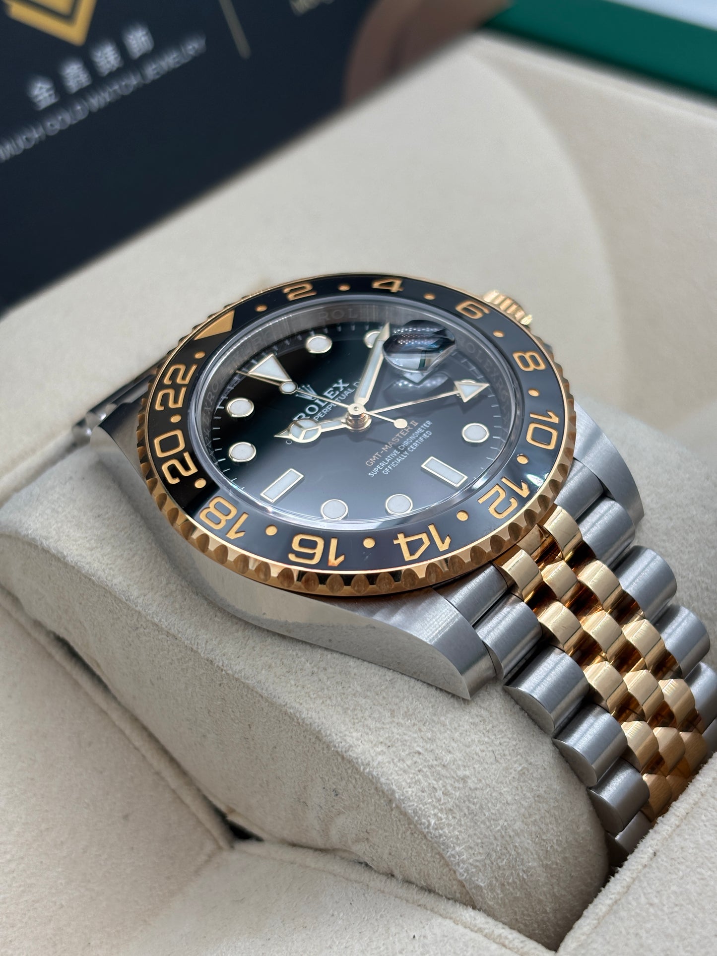 二手 USED  ROLEX 勞力士 GMT-MASTER II 126713GRNR 黑色 2023年6月 未打磨 全套 FULL SET