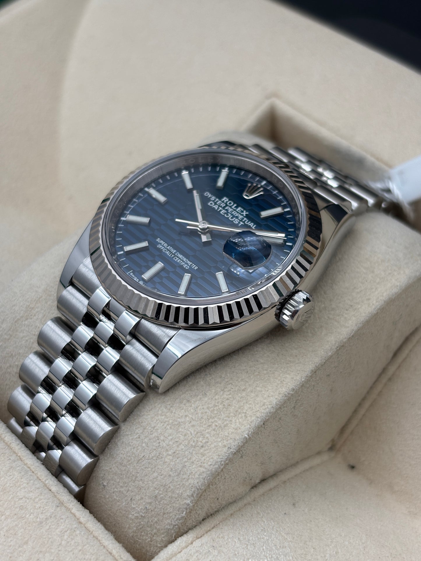二手 USED  ROLEX 勞力士 DATEJUST 126234 藍色坑紋 2021年10月 未打磨 全套 FULL SET