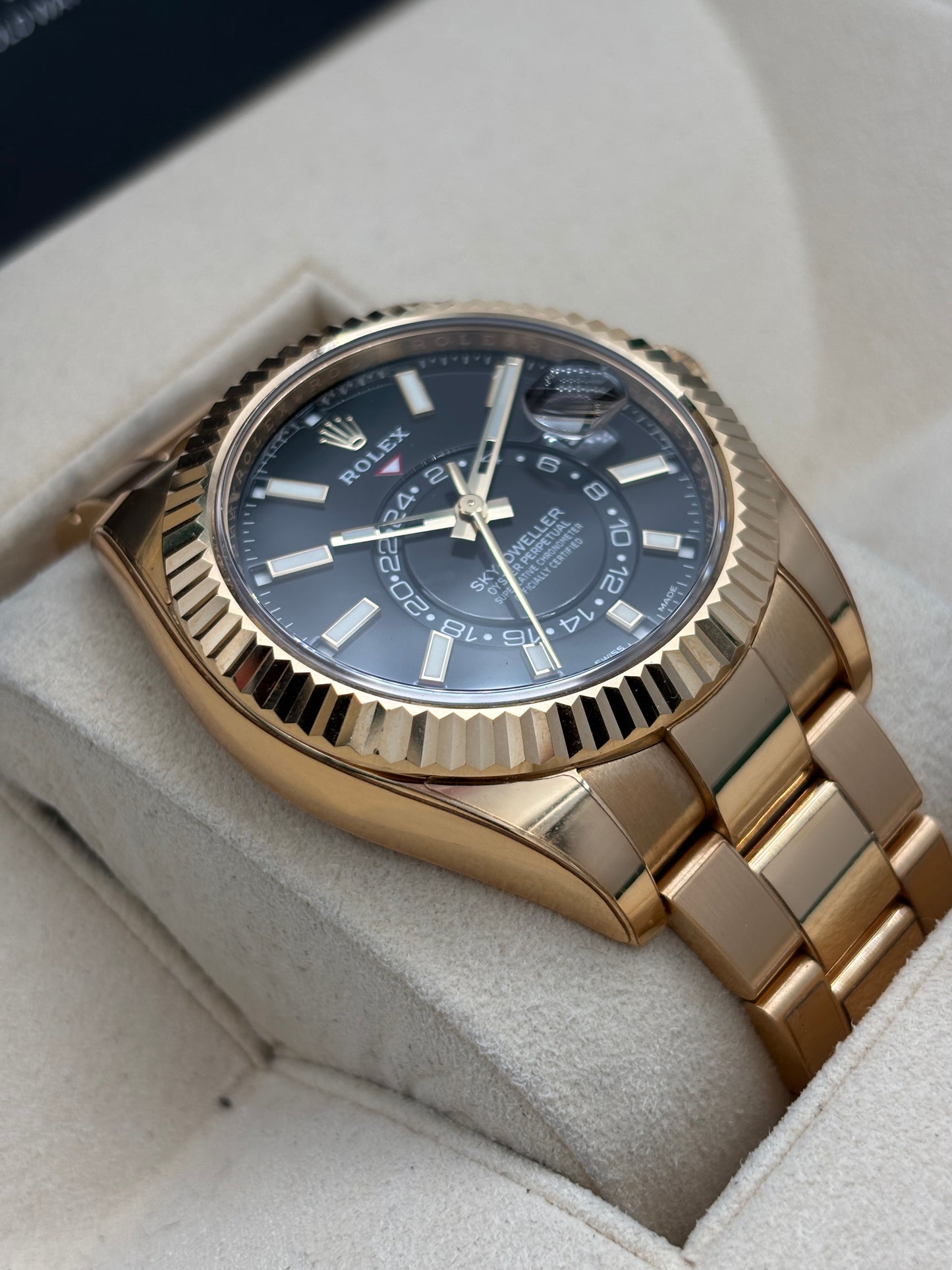 二手 USED  ROLEX 勞力士 SKY-DWELLER 326938 黑色 2023年6月 全套 FULL SET
