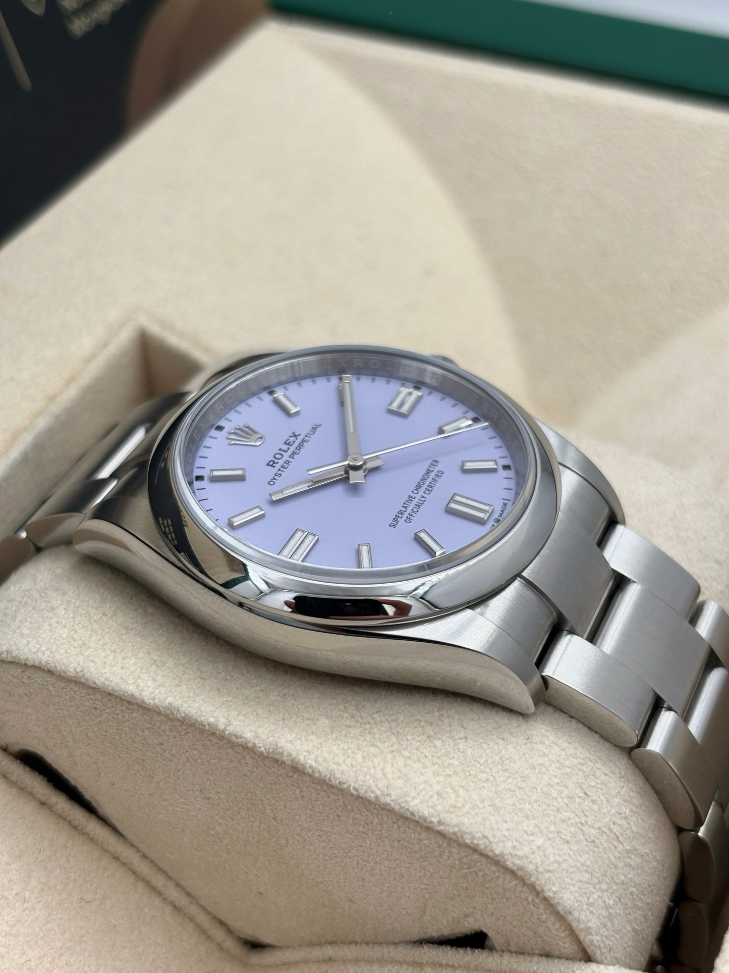 全新 NEW ROLEX 勞力士 OYSTER PERPETUAL 126000 薰衣草紫 2025年10月 全套 Full Set