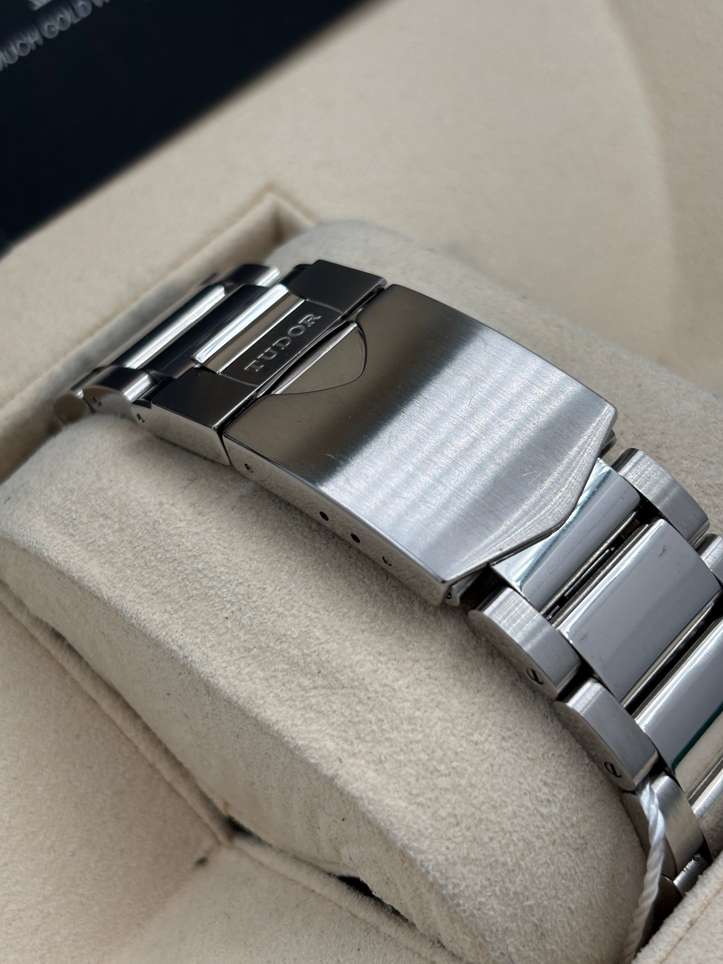 二手 USED  TUDOR 帝舵 FASTRIDER 42000 黑色 OPEN DAY 保養卡